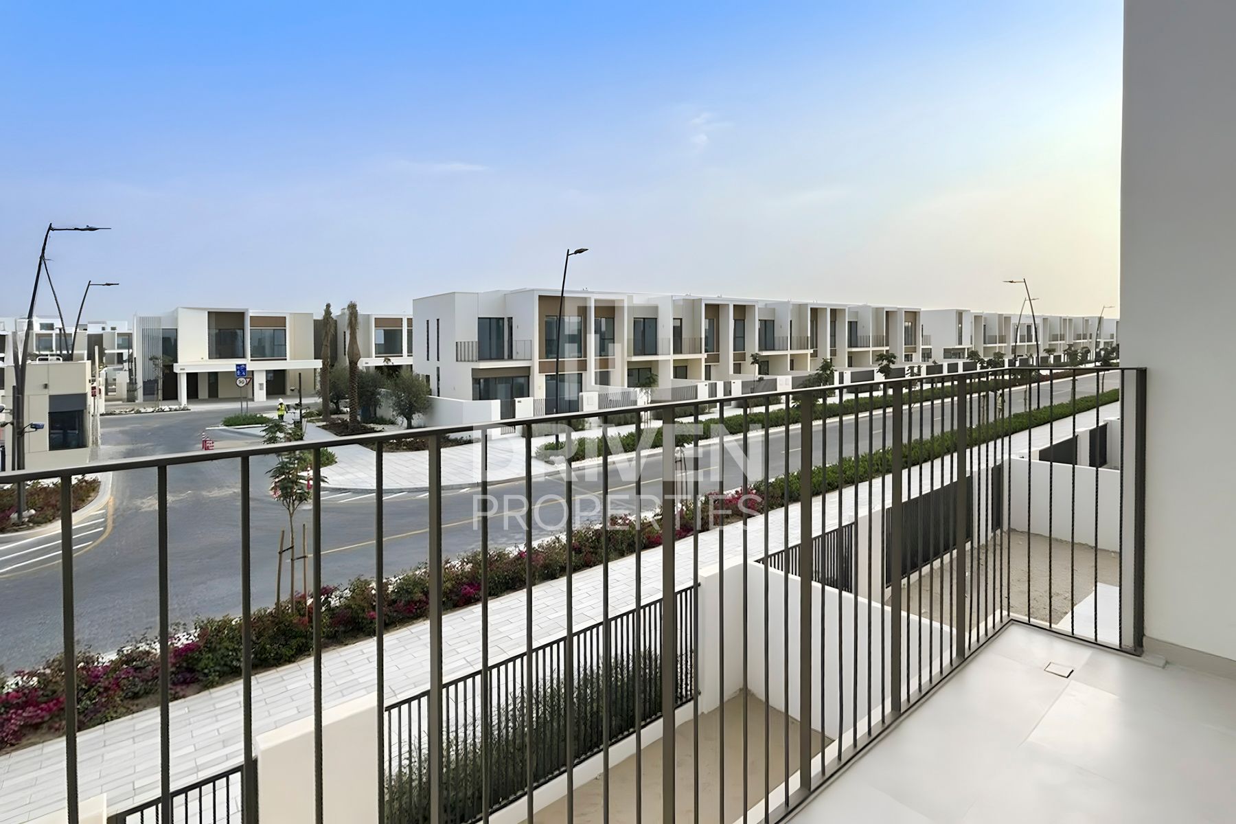 Single Row | Vacant End of Feb | Premium Finishes