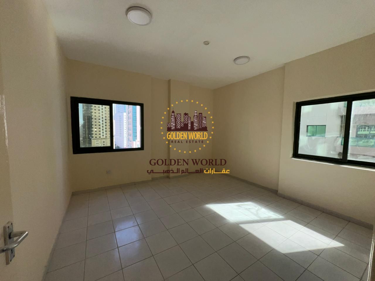 2-bedroom apartment with living room and balcony, featuring a practical layout and comfortable space, ideal for family living with good natural light.
