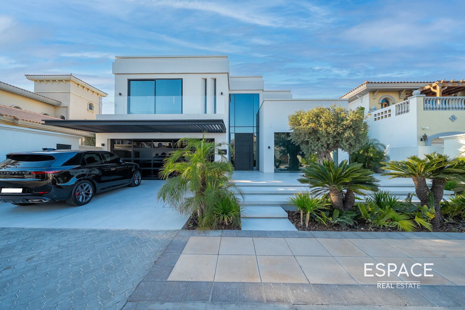 Best Priced Brand New Palm Villa | 5 Bed