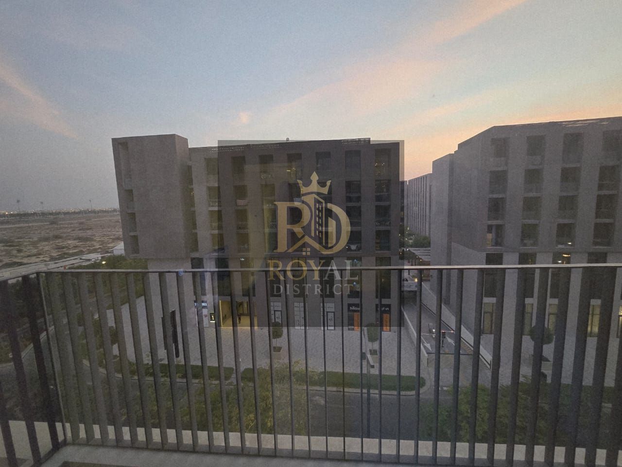 OWN A LUXURY 1-BEDROOM APARTMENT WITH TERRACE | PRIME LOCATION WITH VIEW | LUXURY FINISHES | FREEHOLD.