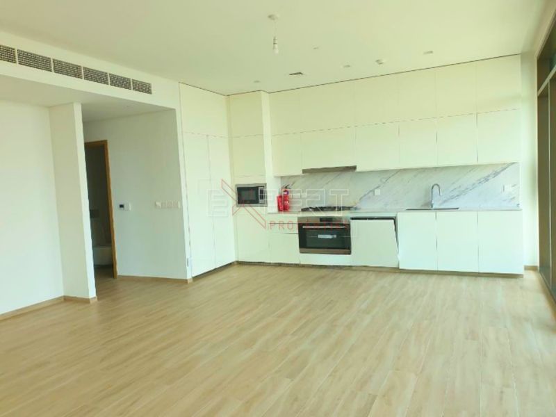 Stunning Skyline Views | Private Balconey | Move-In Ready