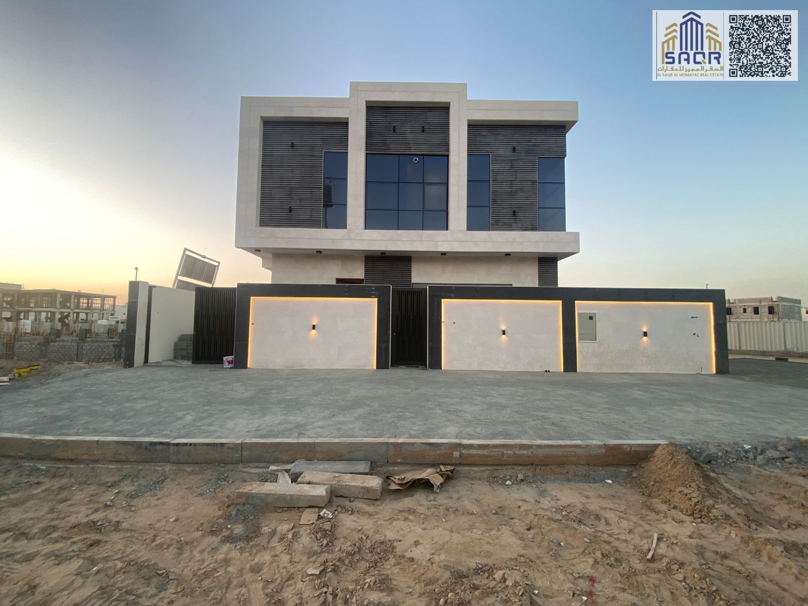 Luxury corner villa for sale, a unique opportunity, priced inclusive of registration and ownership fees.