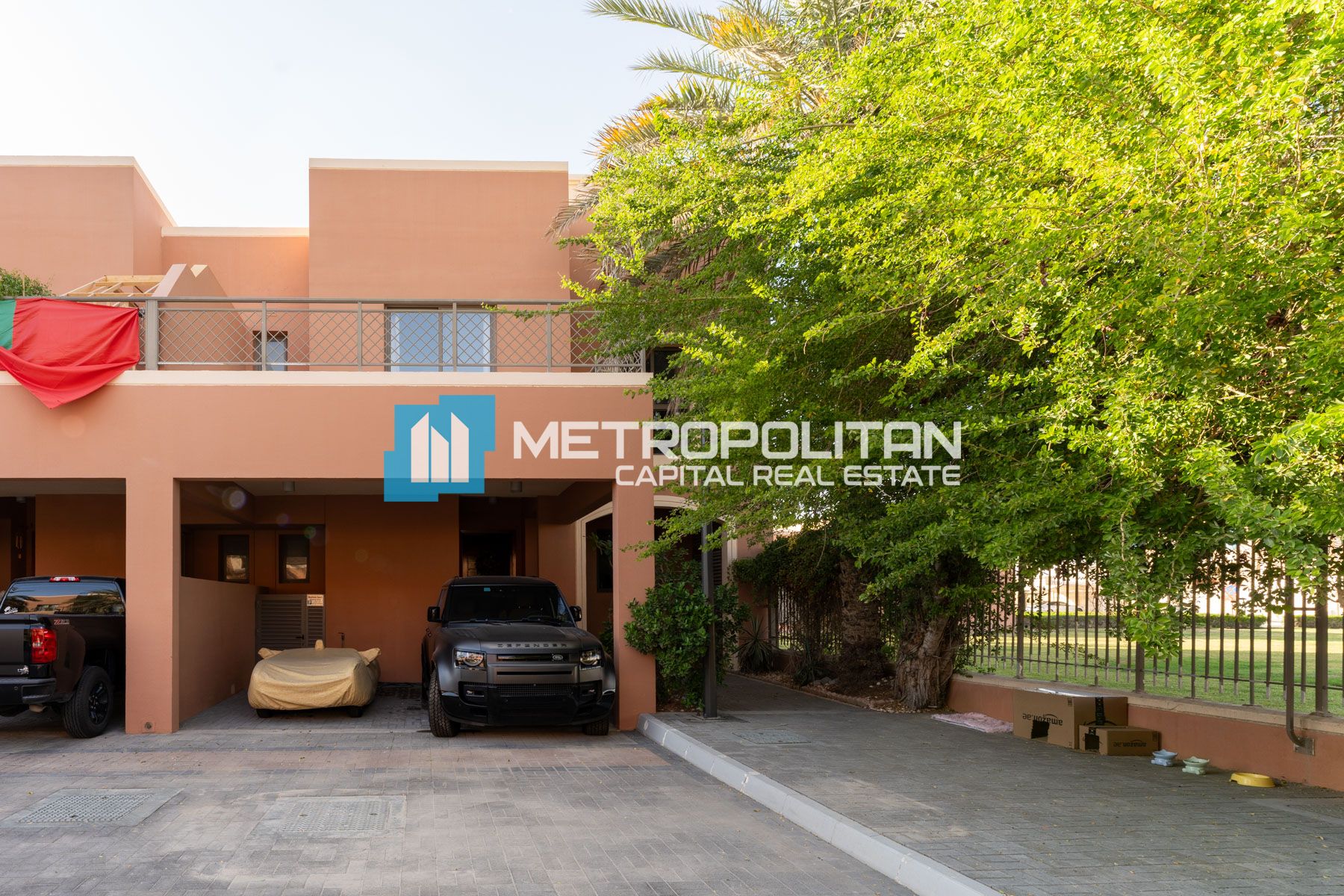 Corner 4BR+M w/ Balcony |Beach Access |For Expats