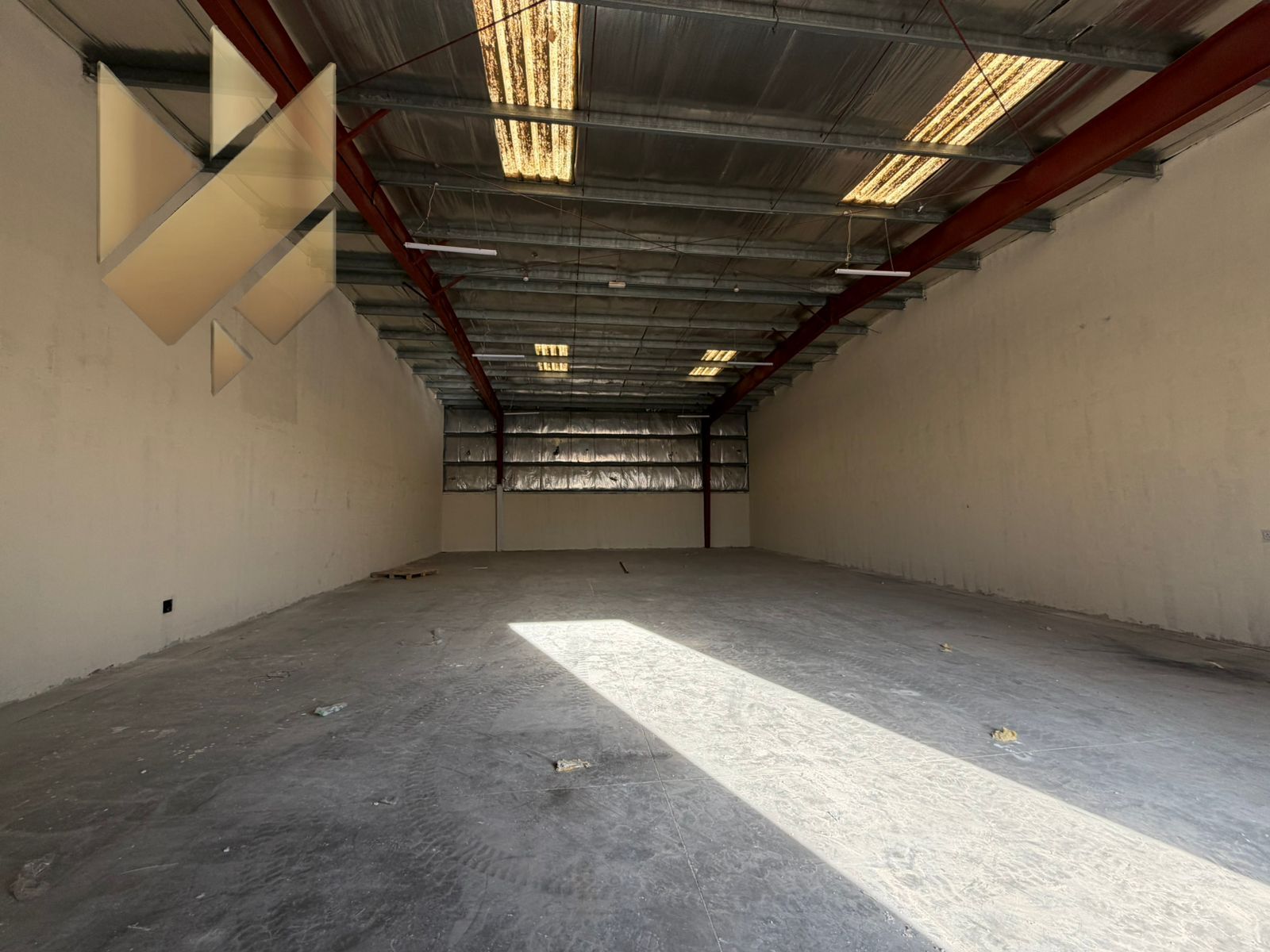 Warehouses – Shops – Warehouse – Industrial Area 18 – Storage only – 3,000 sq. ft