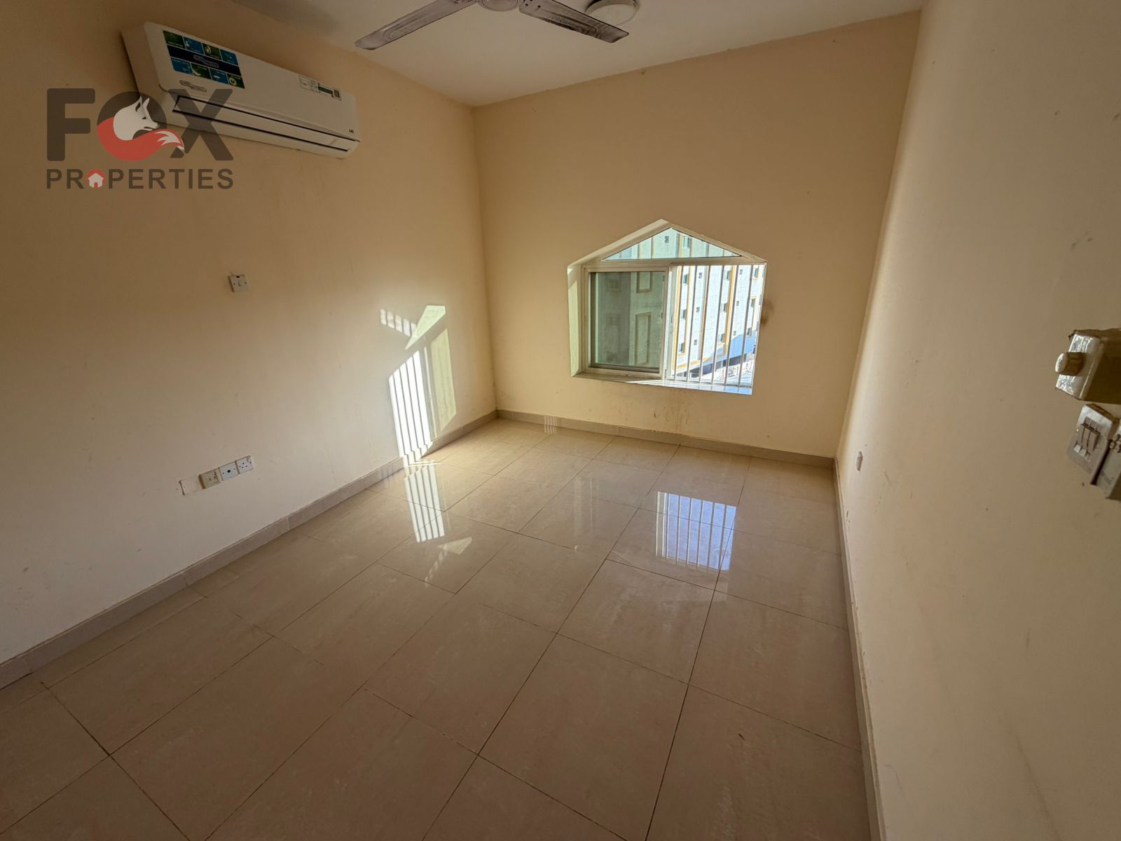 A good opportunity for housing in a lively location close to malls and services, with suitable conditions and flexible payment options.