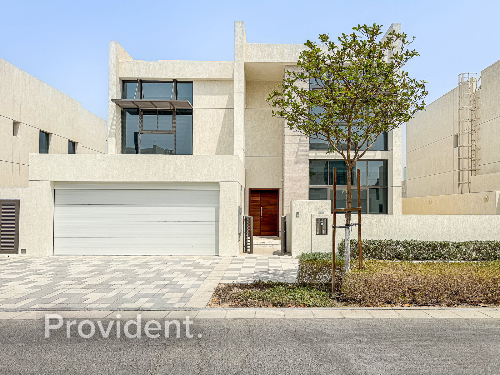 Single Row | Private Pool | Elevator | Best Price