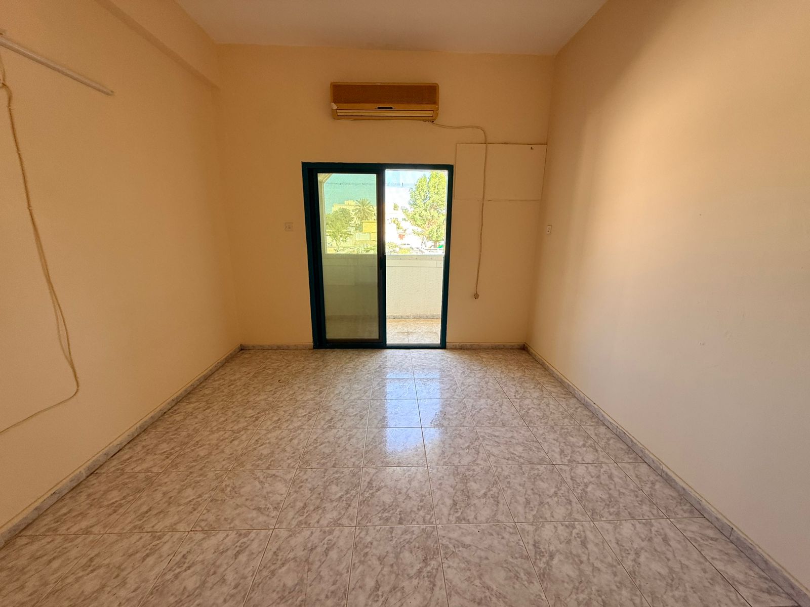 Spacious Layout – Modern Finishing – 2 Bathrooms – Large Kitchen – Open View – Prime Location – Attractive Price