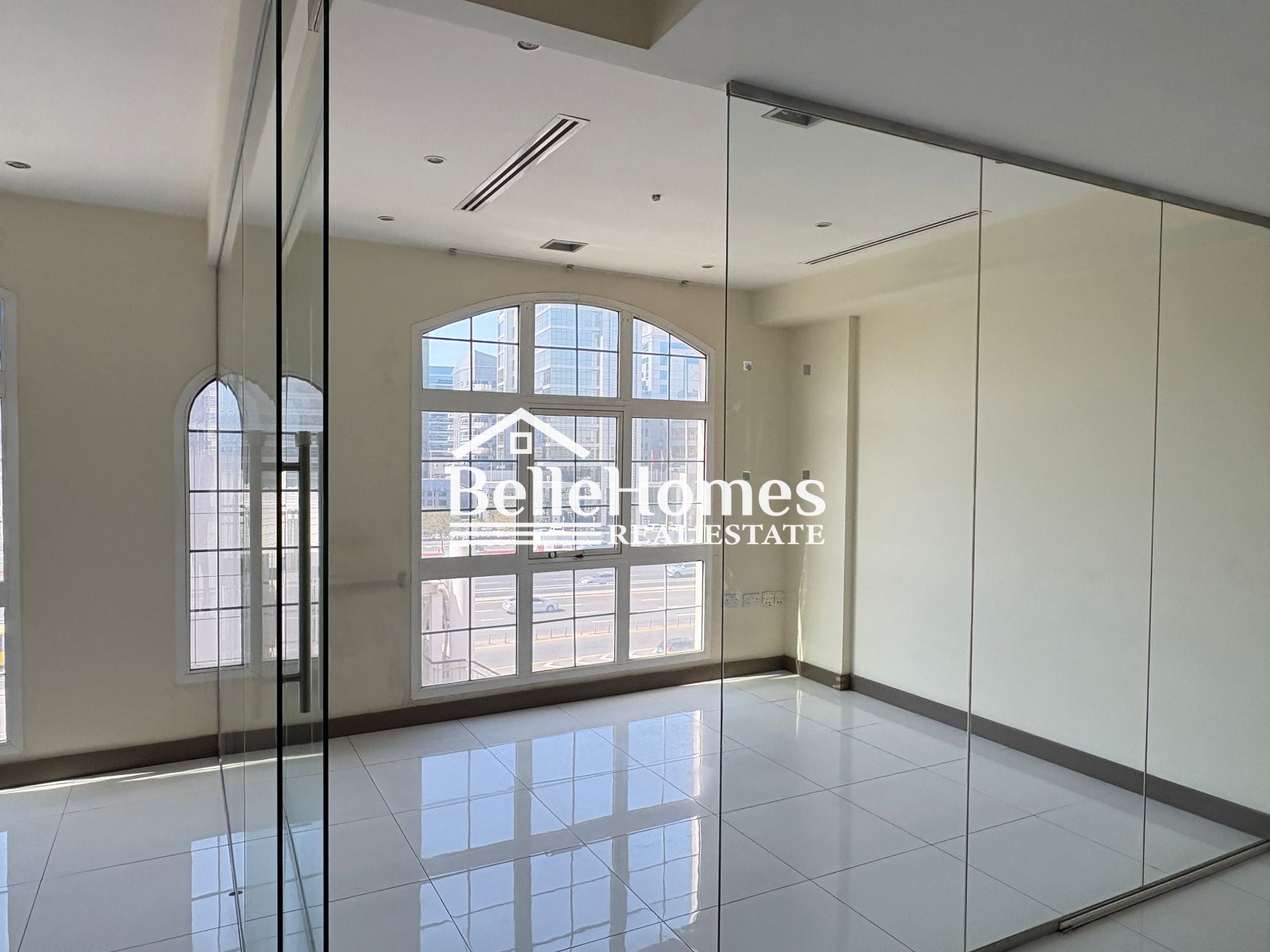 Prestigious Corporate Office | Large Office for Rent in Al Garhoud | 1,430 Sqft | Prime Commercial Space | Sara Building