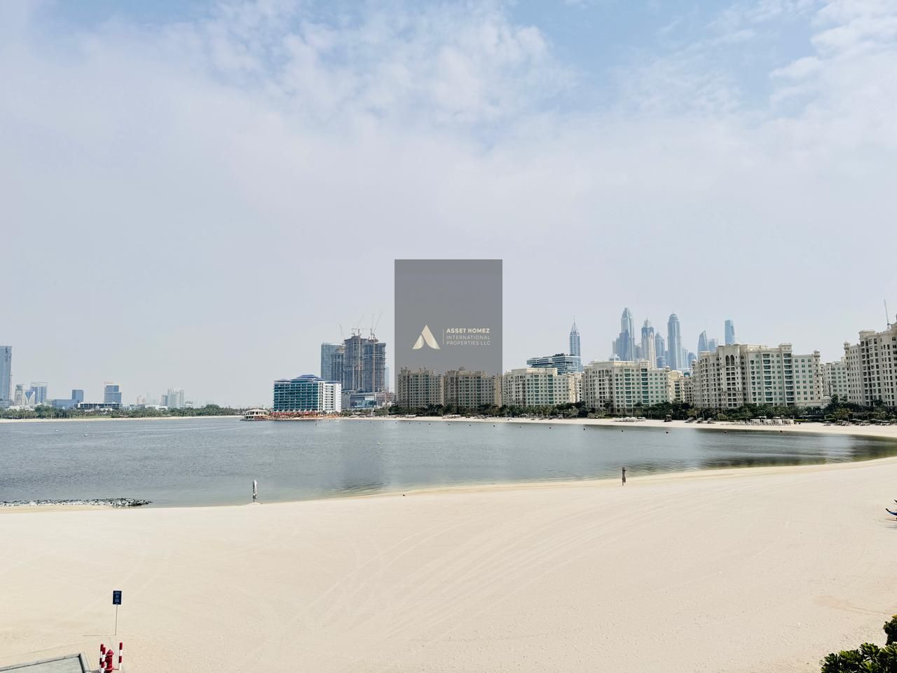 Luxurious 5 Bed Villa | Sea View | Private Beach