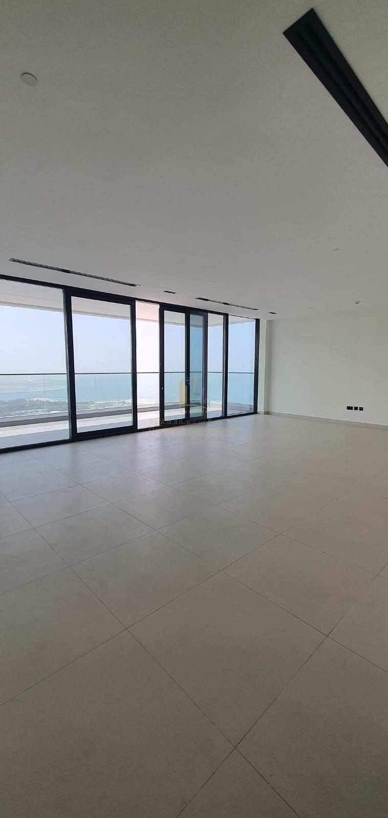 For Sale Very Luxurious 4-Bedroom Master Apartment with Living Room