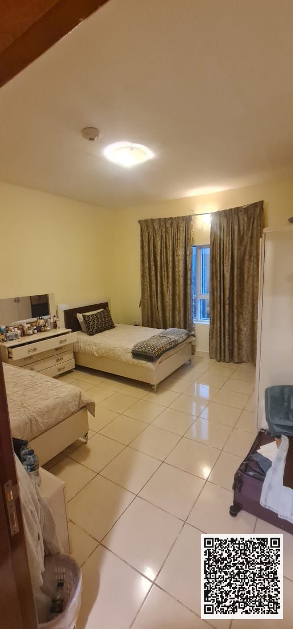 Great resale opportunity – 2-bedroom apartment in Orient Towers.