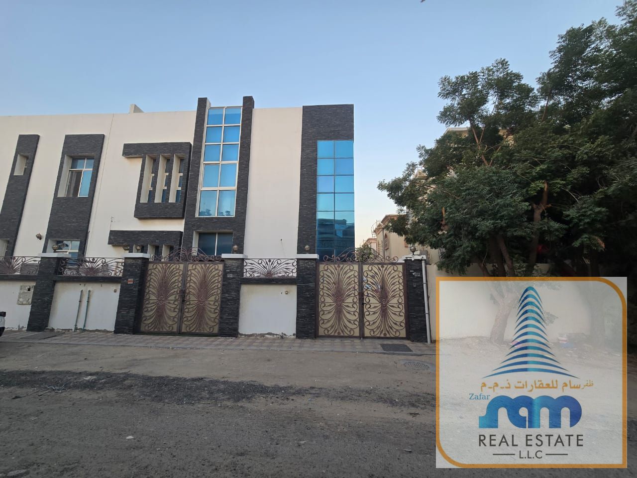 4 Bedroom Townhouse Available For Rent in Ajman Al Mowahiat 3.