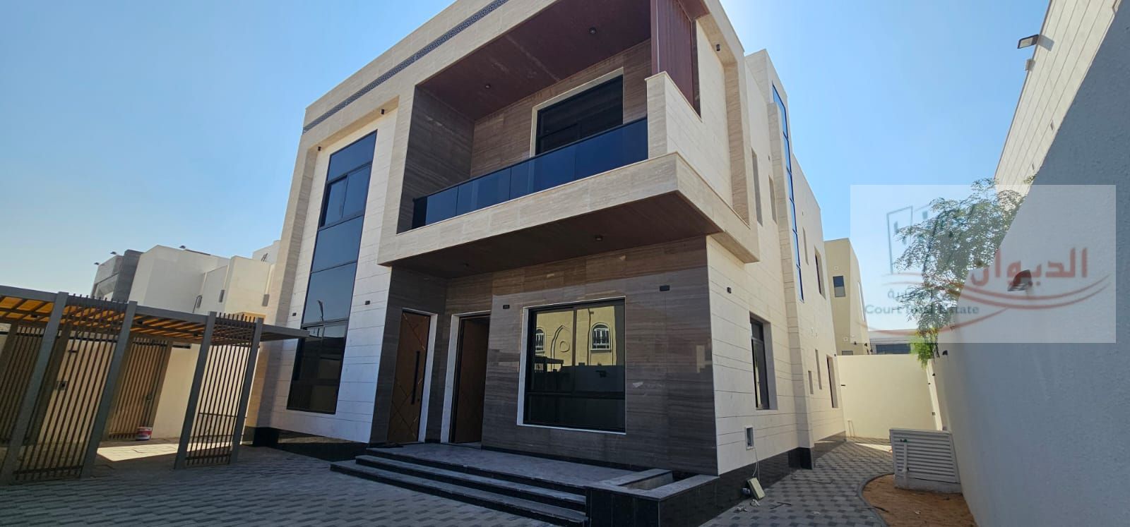 Prime location near Al Nouf, very high-end finishing