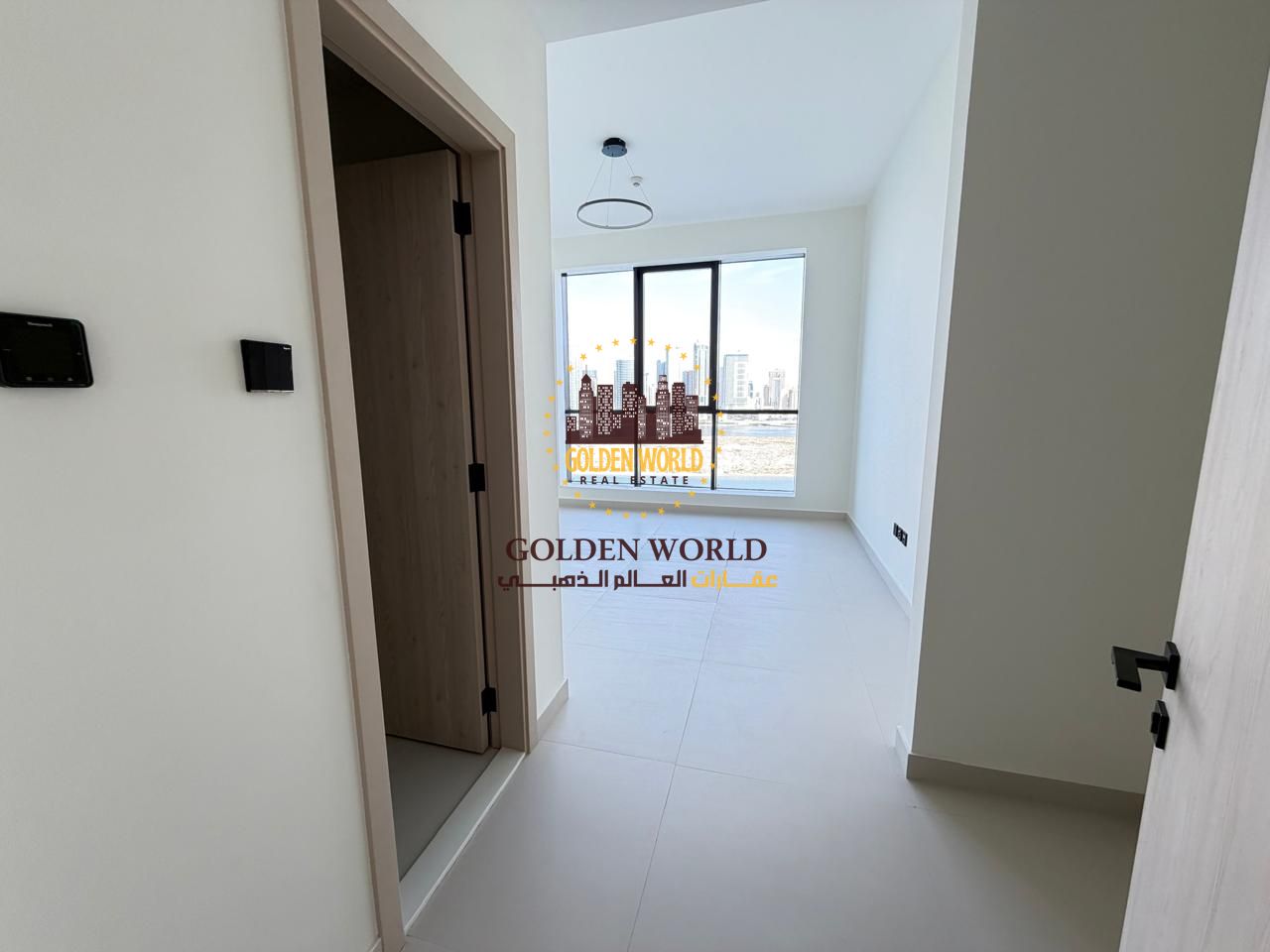 For Sale: 3 Master Bedrooms Hall | First Owner | Sea View | 2 Parking – Al Khan