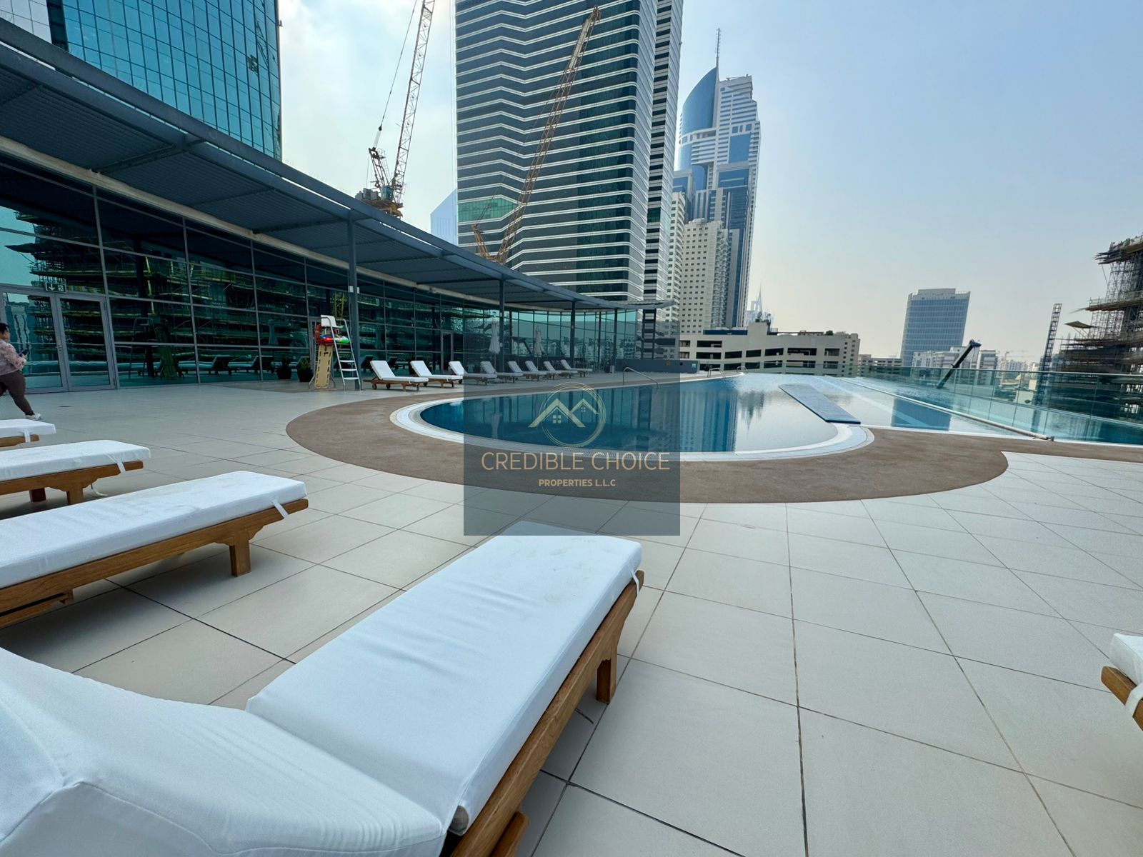 READY|VACANT|2 MINS METRO|CHILLER FREE|SZR