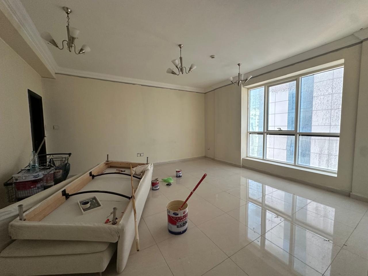 2-bedroom apartment in Al Majaz 2, 3 bathrooms, no balcony, prime location with direct Dubai access and close to services.