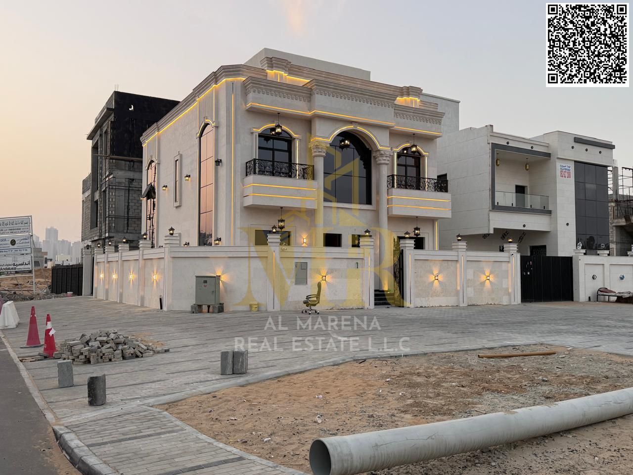Corner villa for sale in Al-Haliyo 2 – spacious setback, 5 master bedrooms, registration fees included