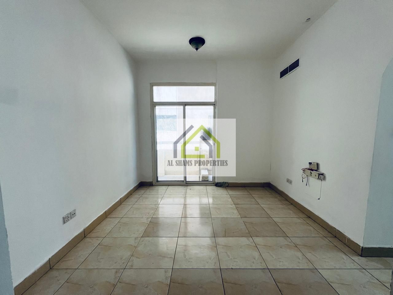 NO CASH DEPOSIT GET 1BHK WITH BALCONY FOR FAMILY