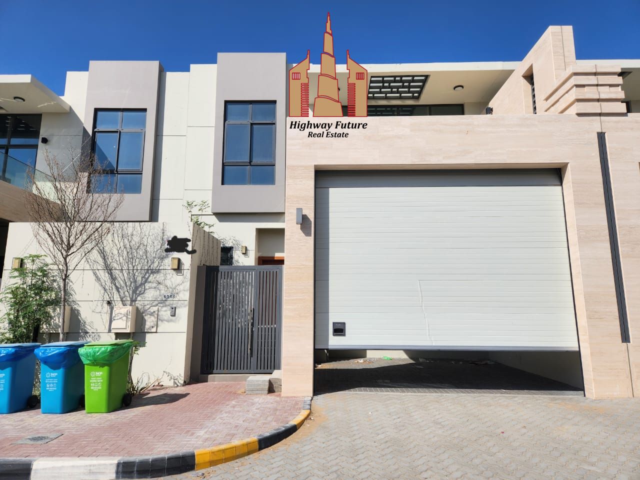 Premium 4 Master Bedroom Townhouse | Double Hall • Maid Room • Family Living