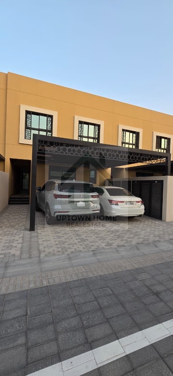 3 Bedrooms SSC | midd | Freehold