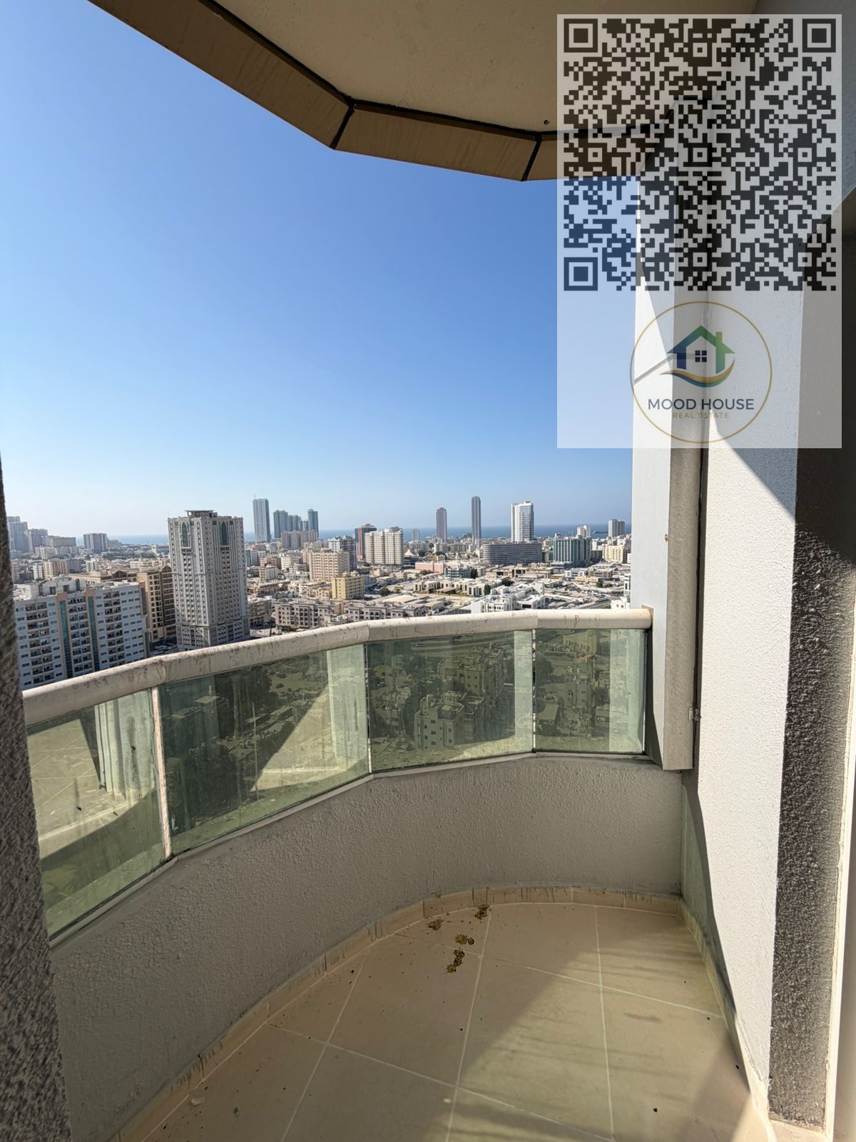 Exclusive offer in a prime location at an unbeatable price. Modern, contemporary finishes. Freehold ownership for all nationalities, with inheritance