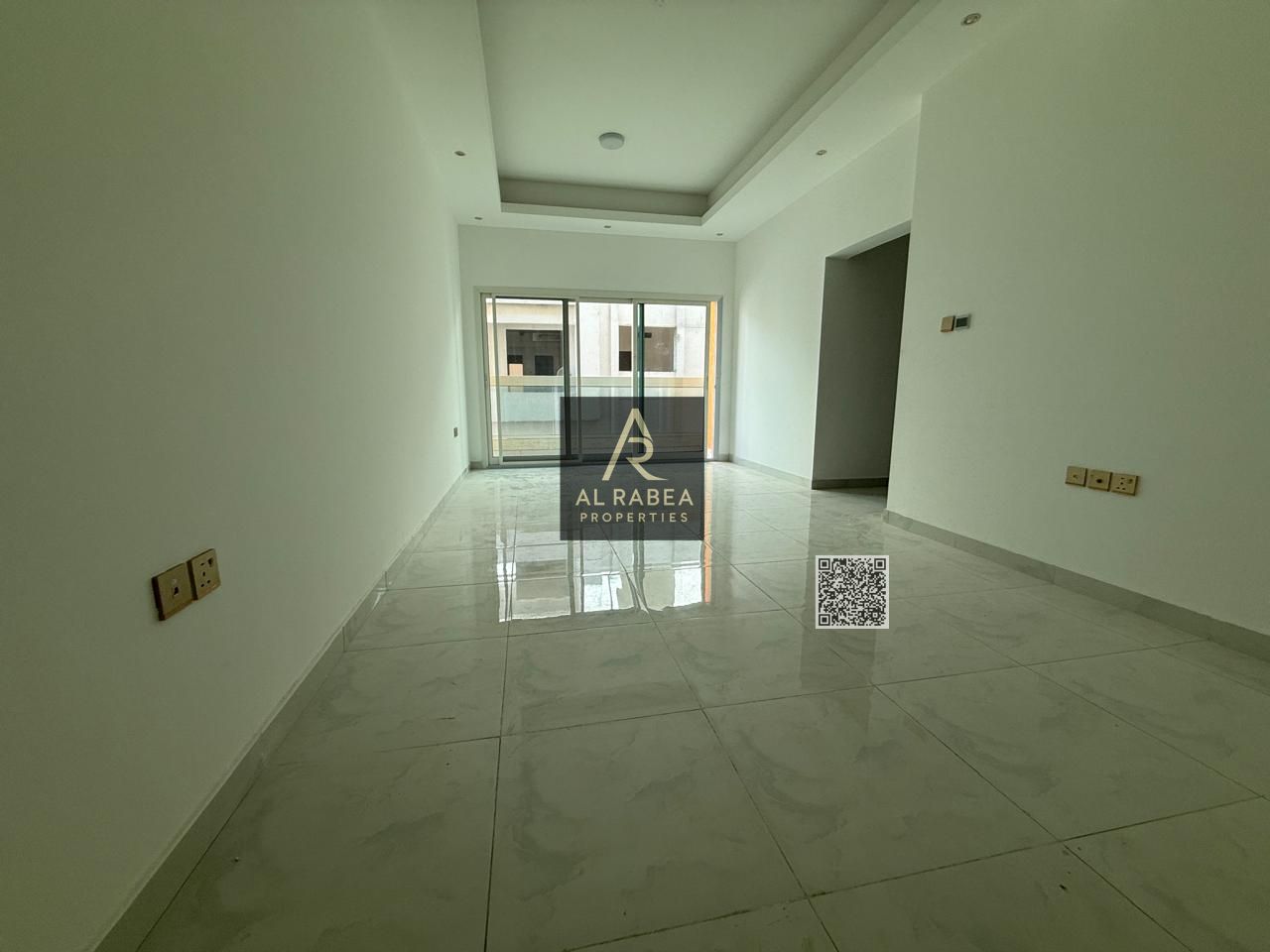 First tenant - Master rooms - Close to Dubai exit