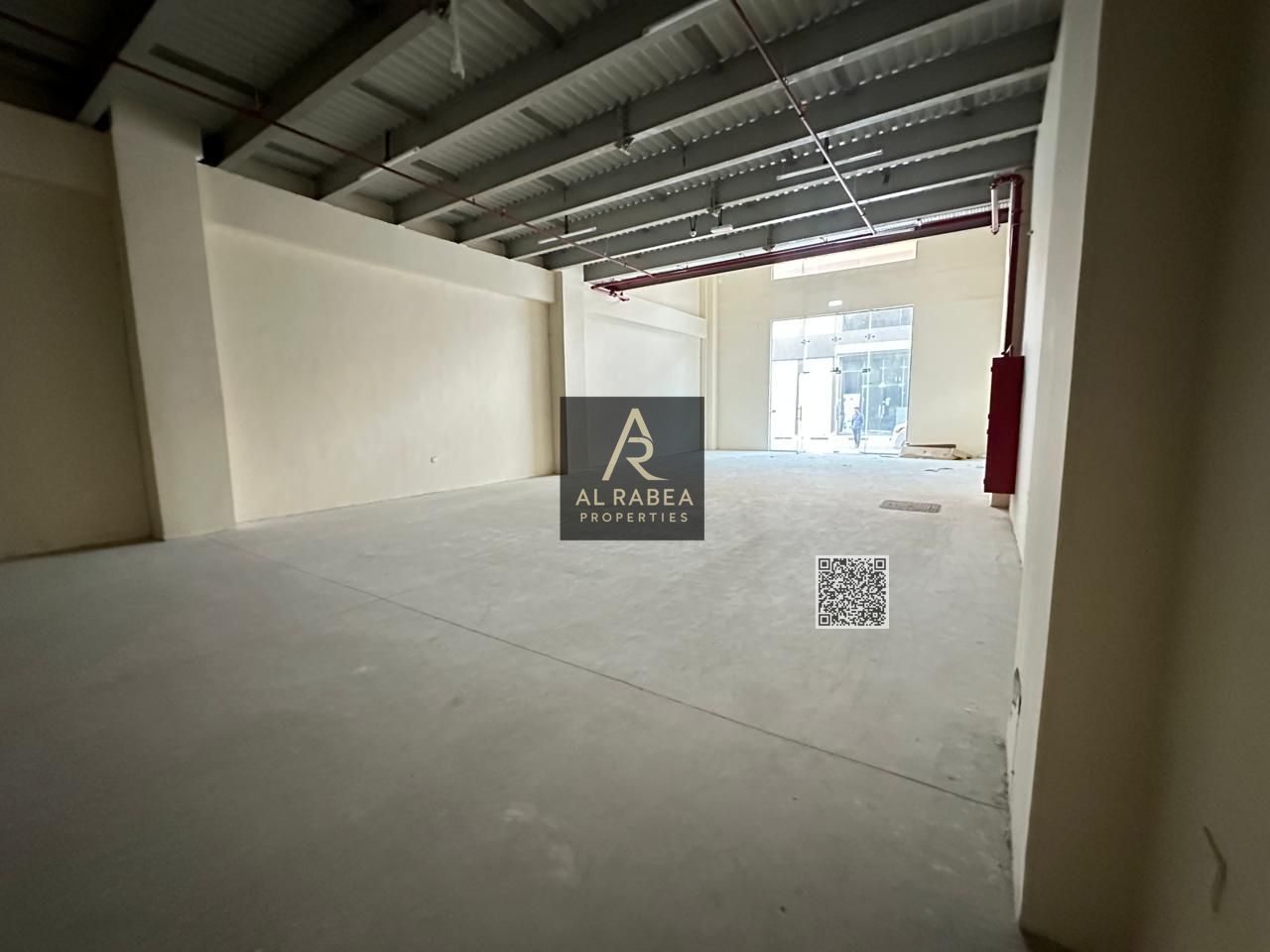 PRIME LOCATION | 3900 SQFT | COMMERCIAL USE