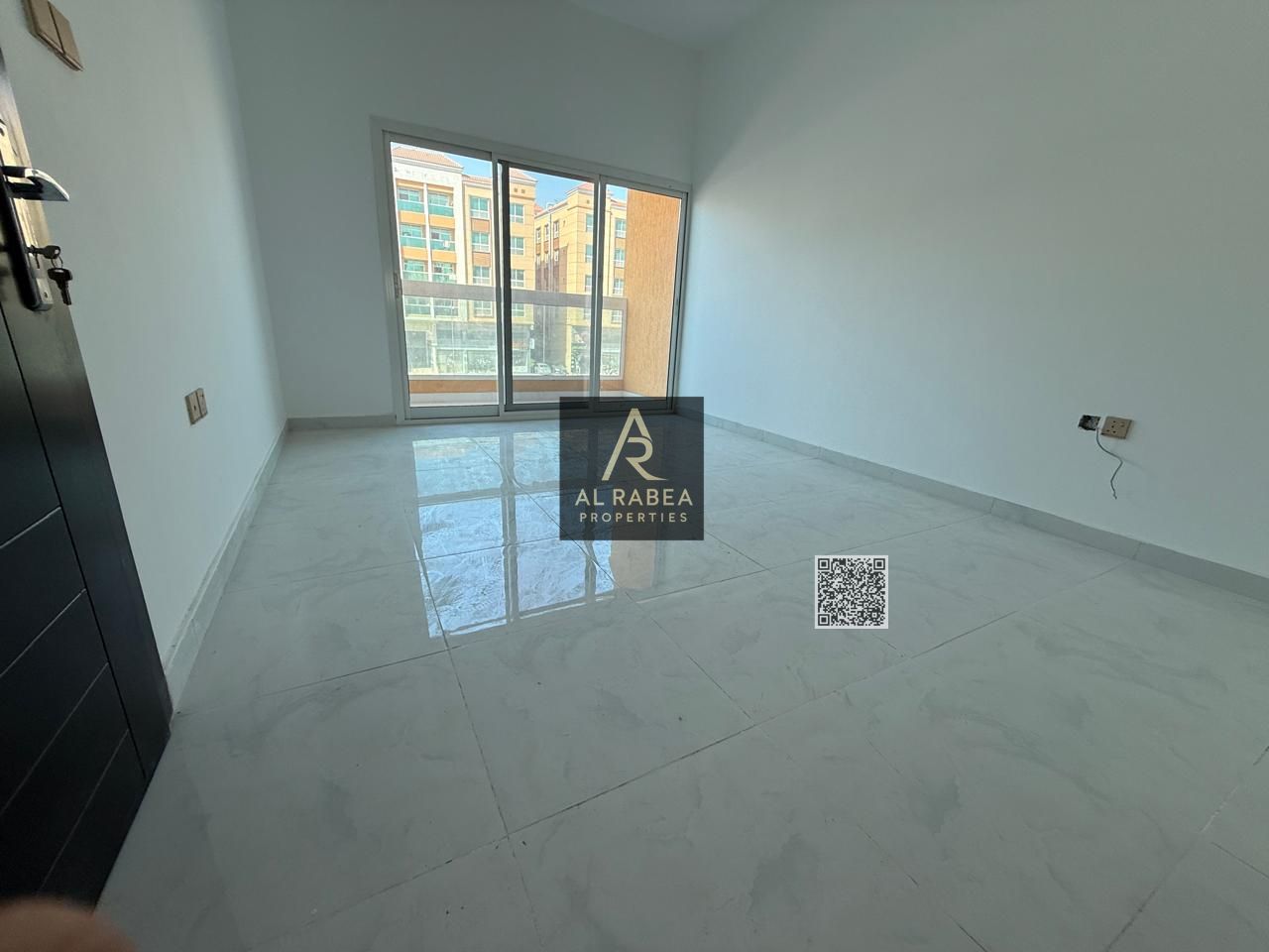 Prime location - First occupant - Open view
