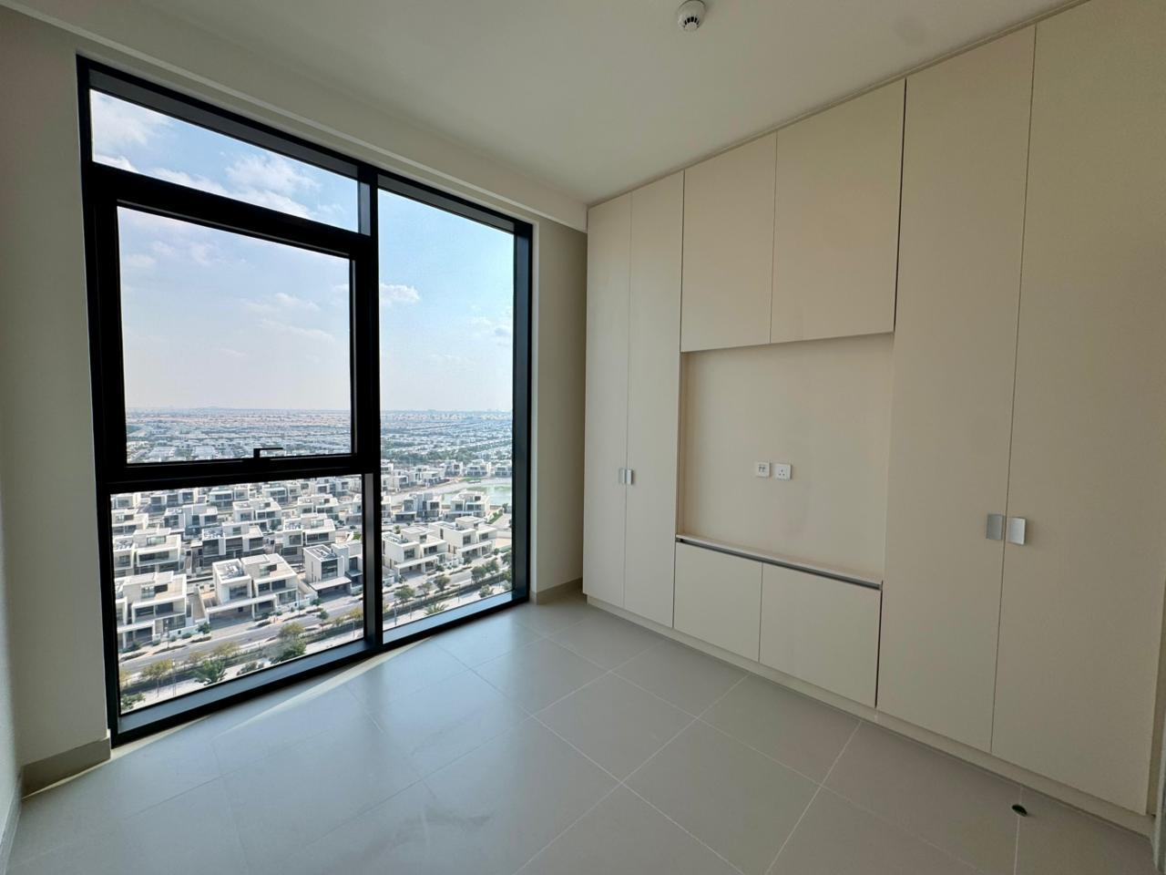 Vacant | Pool & Park View | Chiller Free