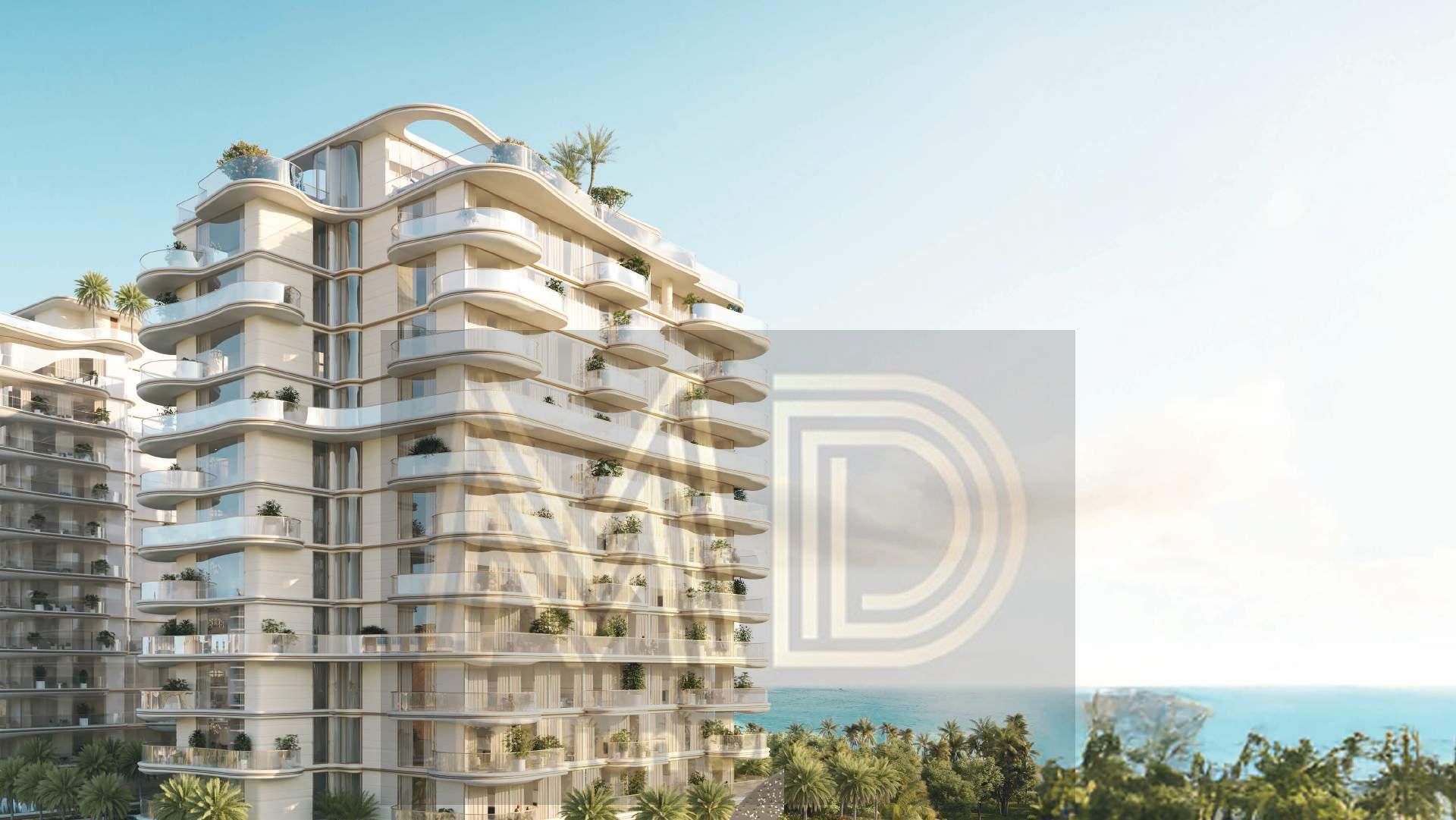 4BR+MAIDS DUPLEX || BEACHFRONT || BEACH ACCESS