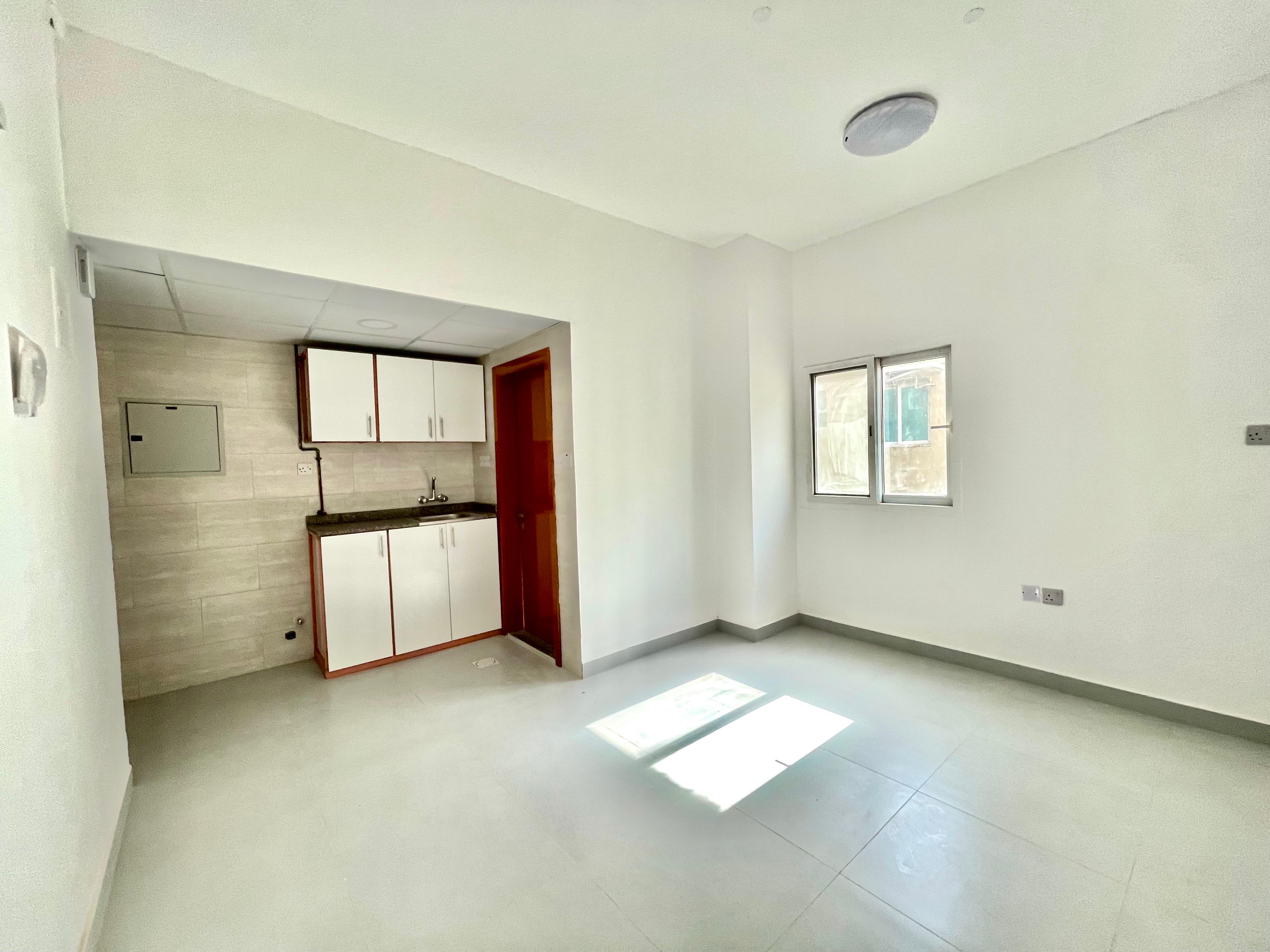 BRAND NEW STUDIO 1 ST SHIFTING 6 PAYMENTS READY TO MOVE MUWALIEH