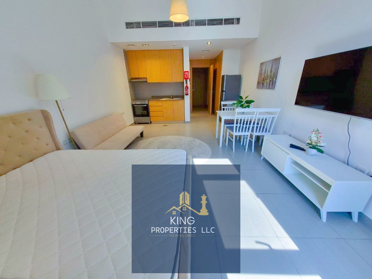 Furnished Luxurious Studio Available for Sale