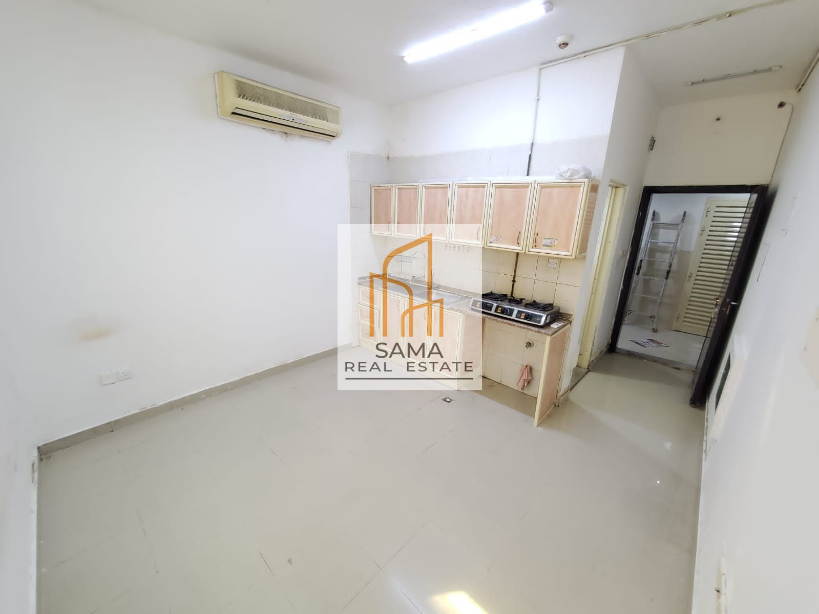HOT OFFER//LIMITED TIME ONLY// LOW BUDGET STUDIO WITH SPLIT AC IN MUWIALLAH JUST IN 16K RENT