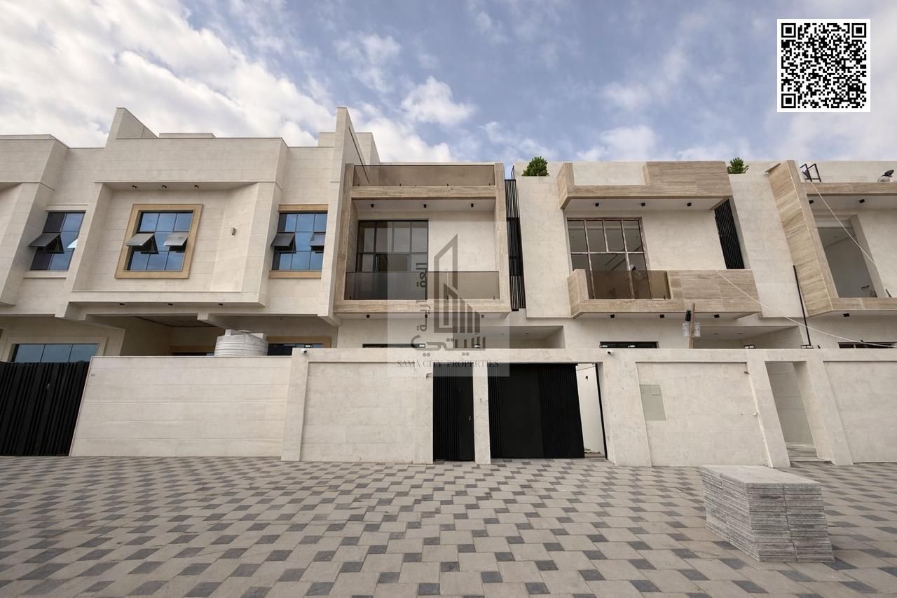 Townhouse facing the park with a rooftop