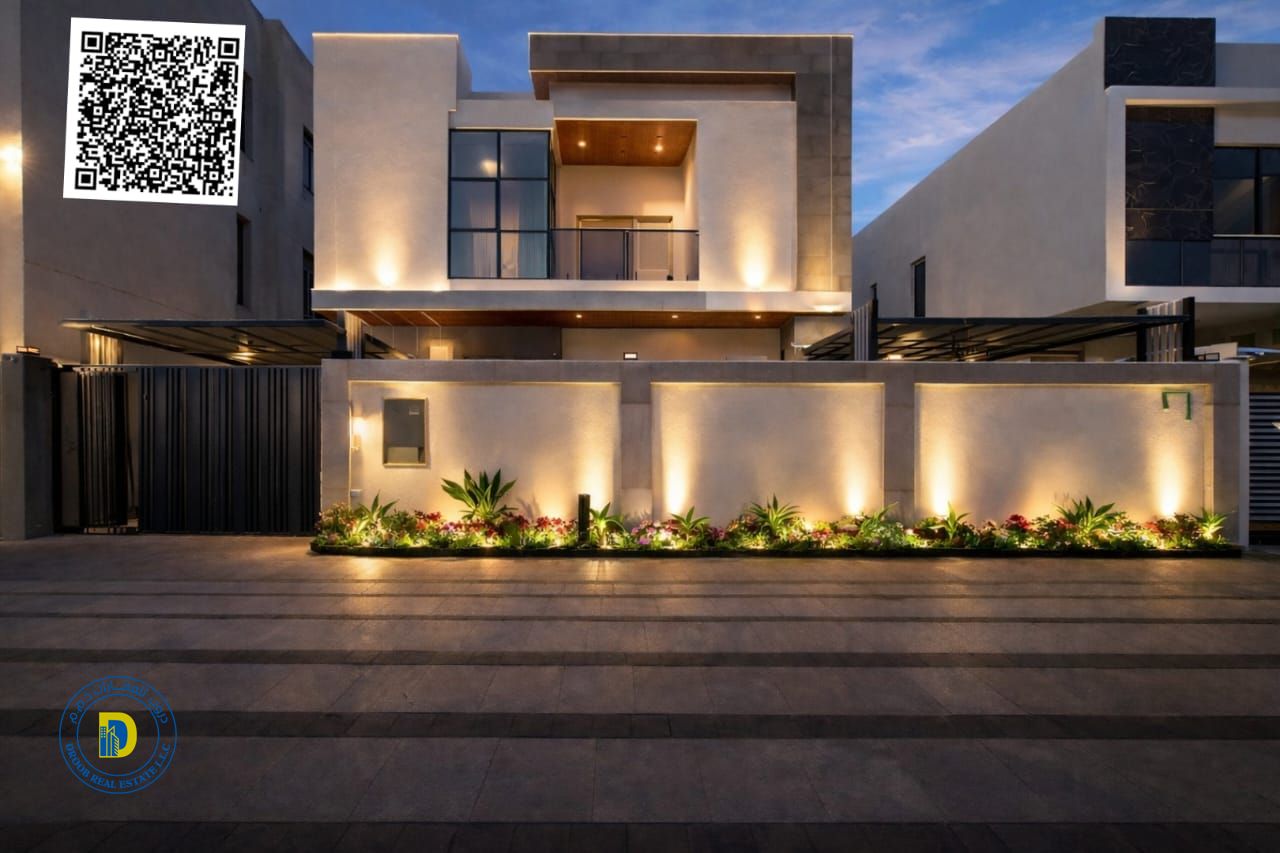 For sale: Modern villa with 4 bedrooms in Al-Haliyo 2. Price includes registration fees.