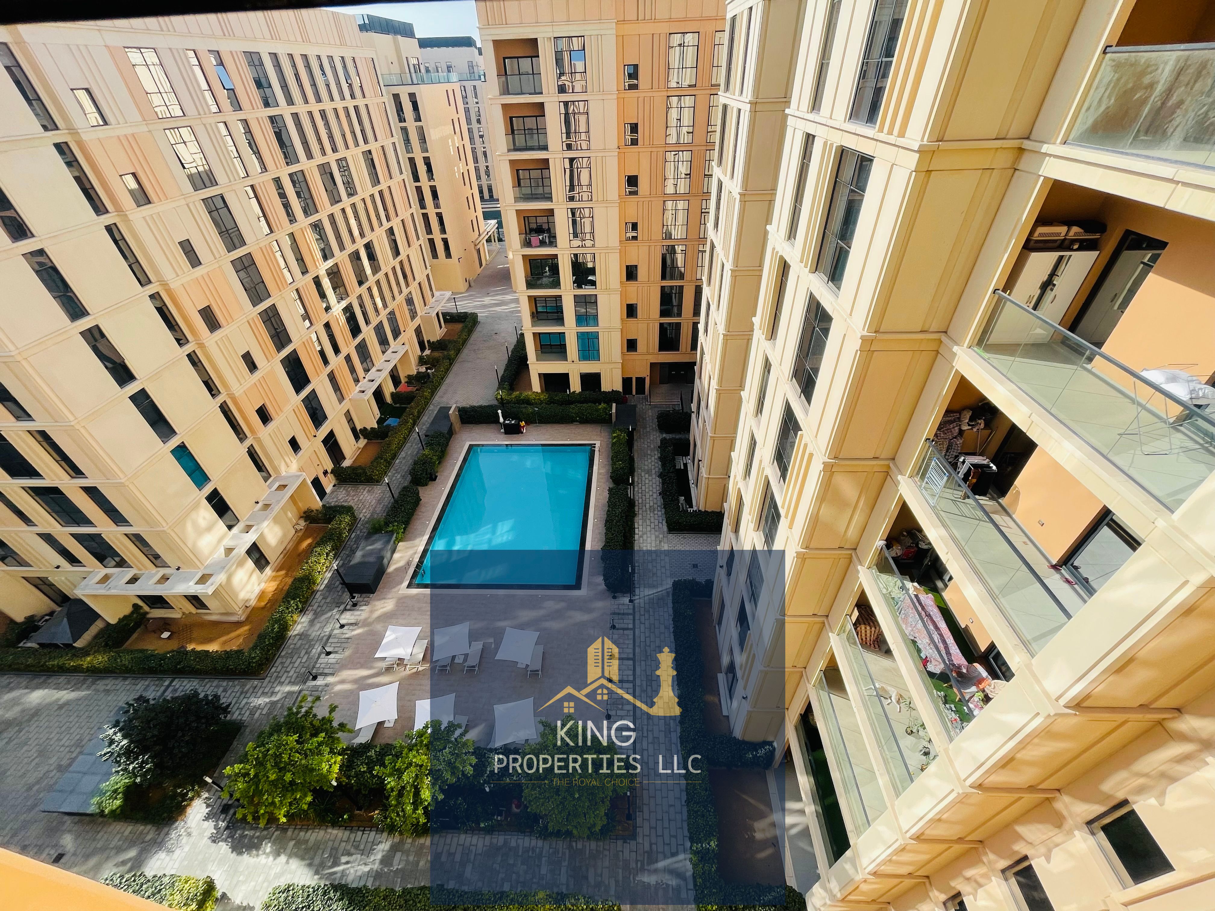 Luxurious 1 Bedroom Hall Available For Rent