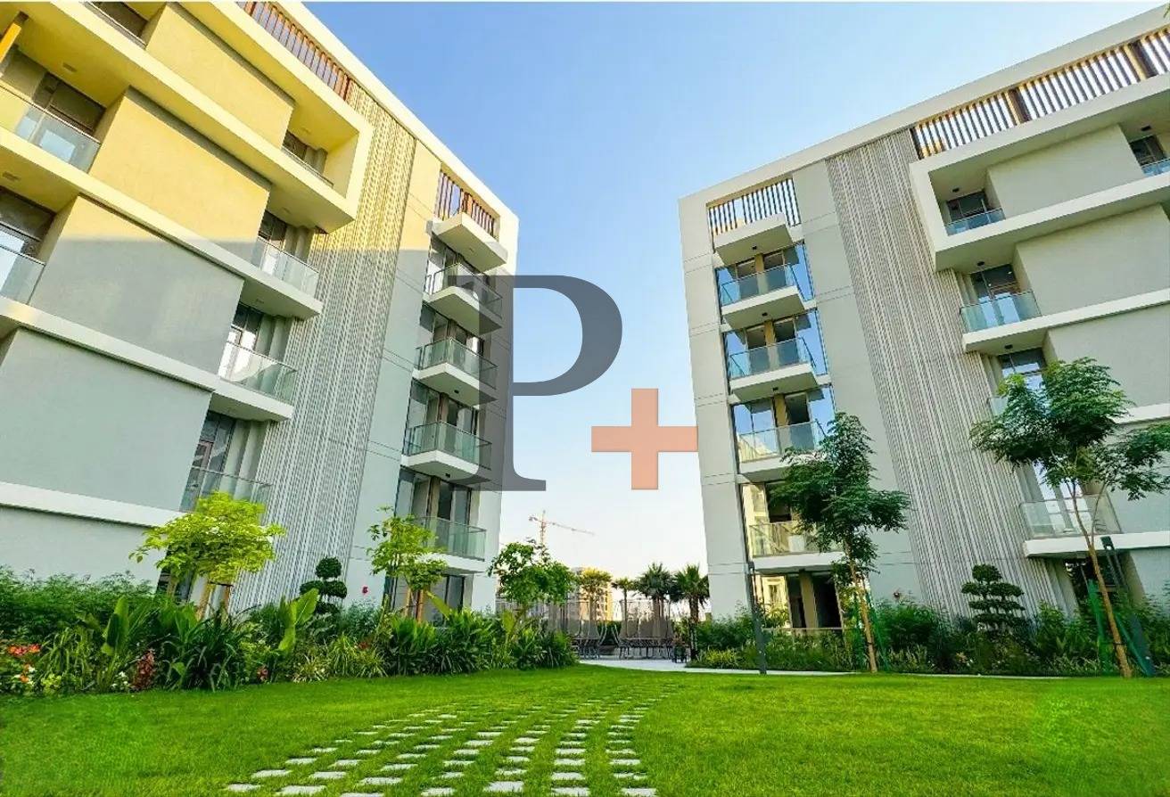 Resort Style Living : Brand New : Flexible Cheques