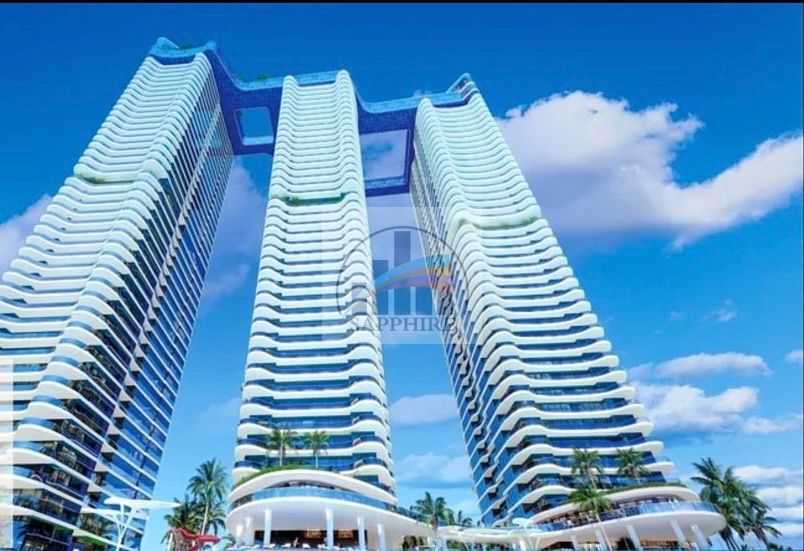 Luxurious 2-Bedroom Apartment with Stunning Sea Views i