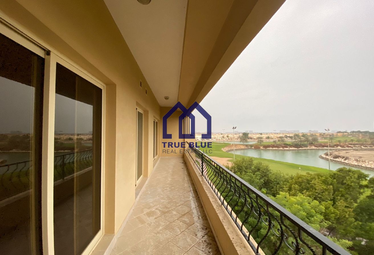 Large Balcony | Stunning Golf View | Close to Mall