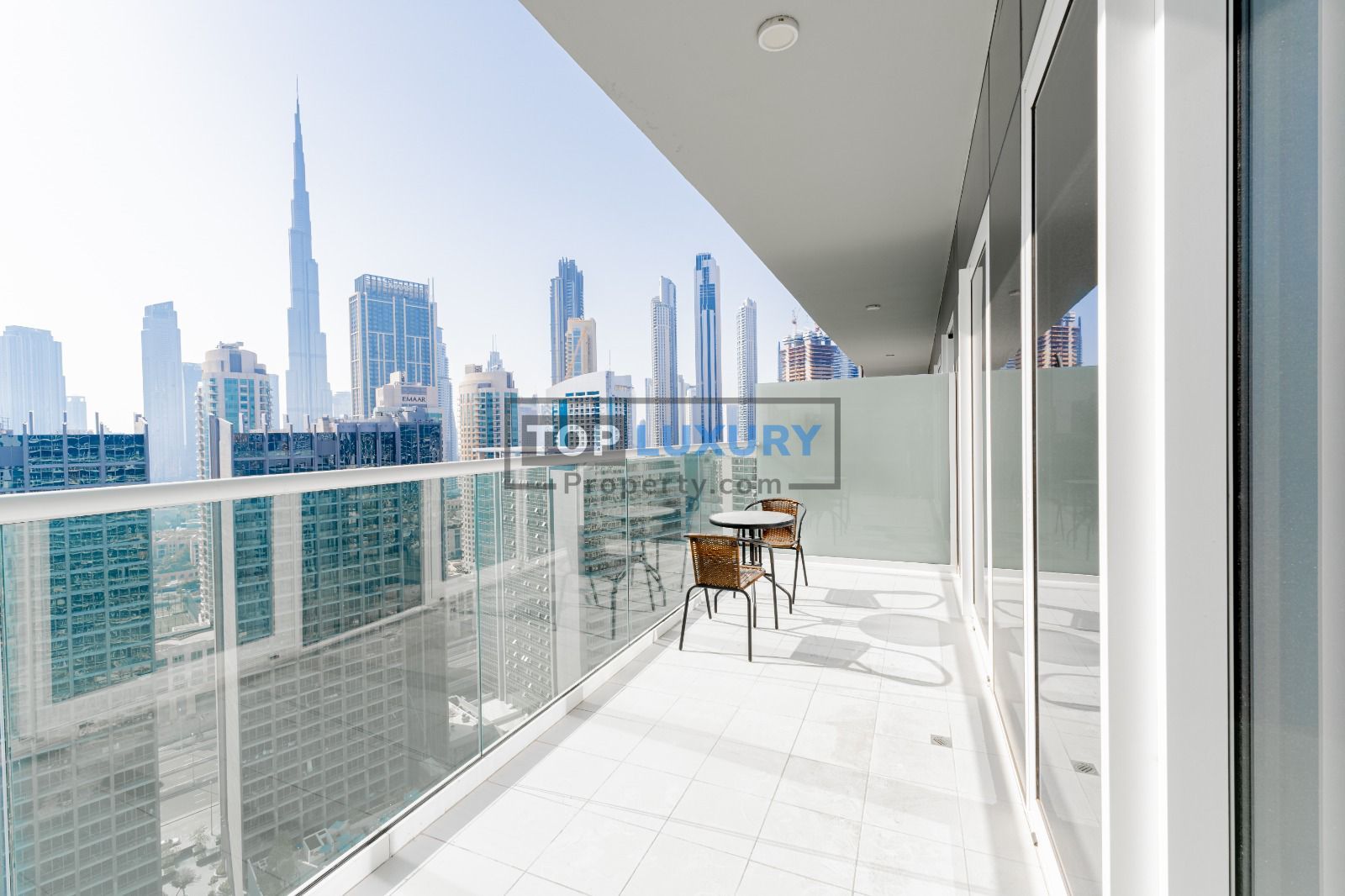 FURNISHED | BURJ KHALIFA VIEW | ROI