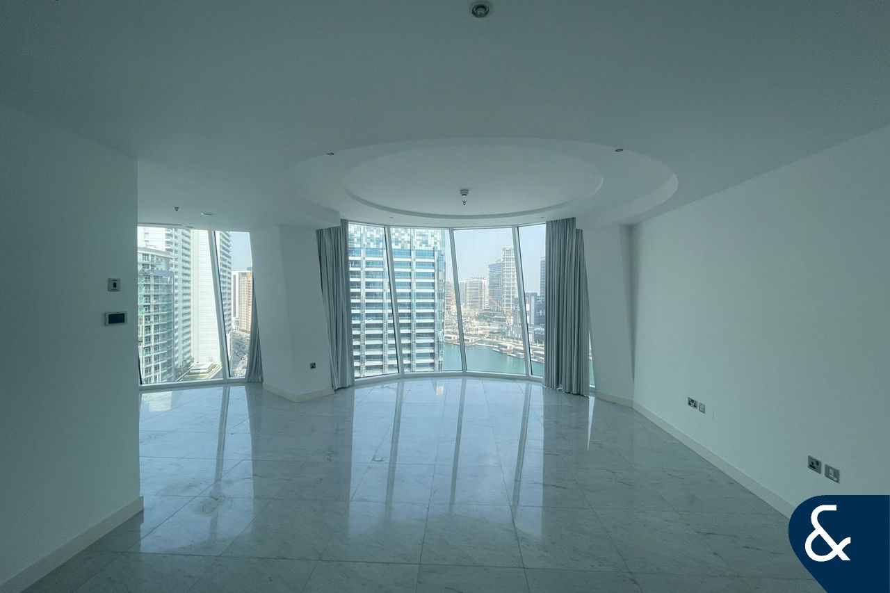 Vacant | Panoramic Canal Views | Unfurnished