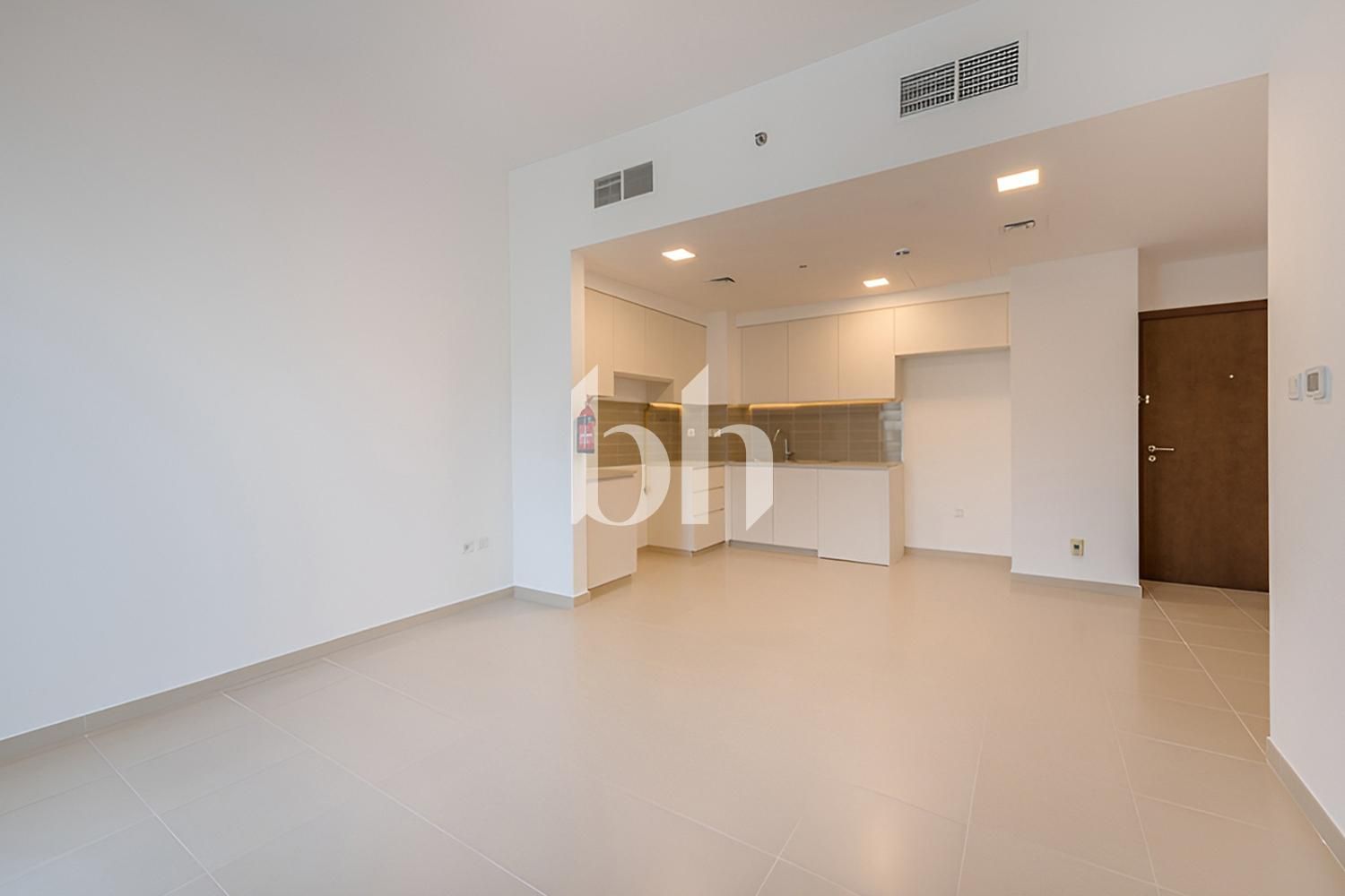 Spacious 2BR | Vacant Soon | Hayat Boulevard