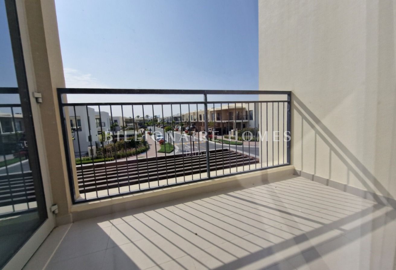 Fully Furnished | Vacant Soon | Single Row