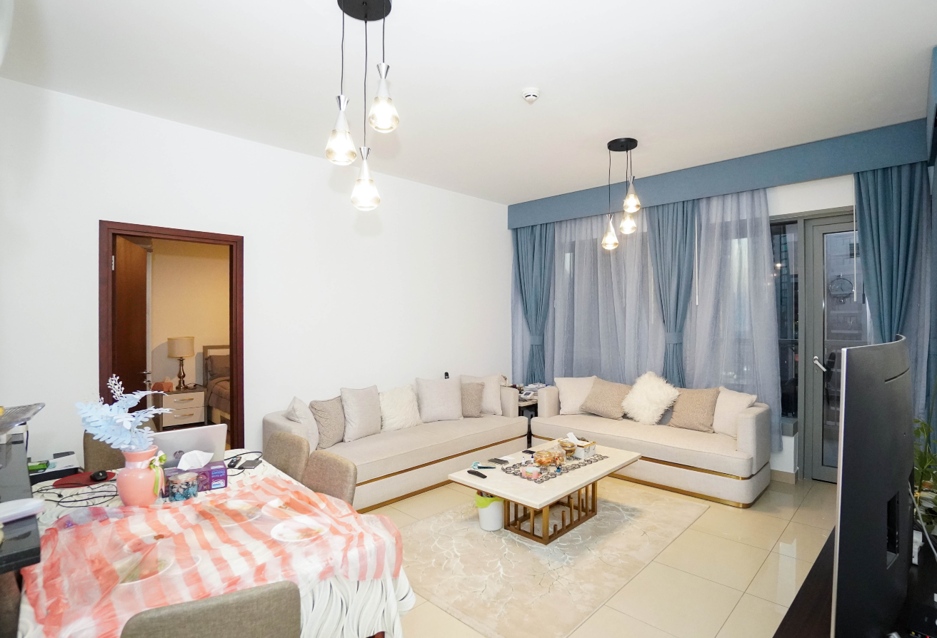 2+Study| En-suite| Furnished| High Floor| Vacant