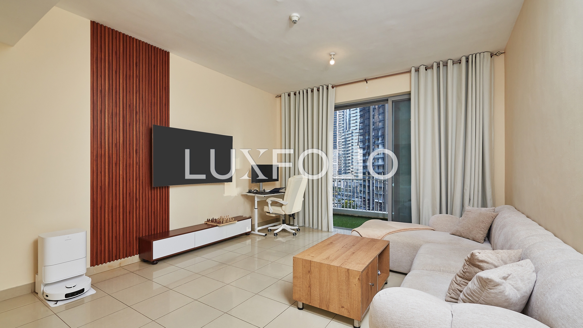 Fully Furnished | Bright Modern | Ready To Move In