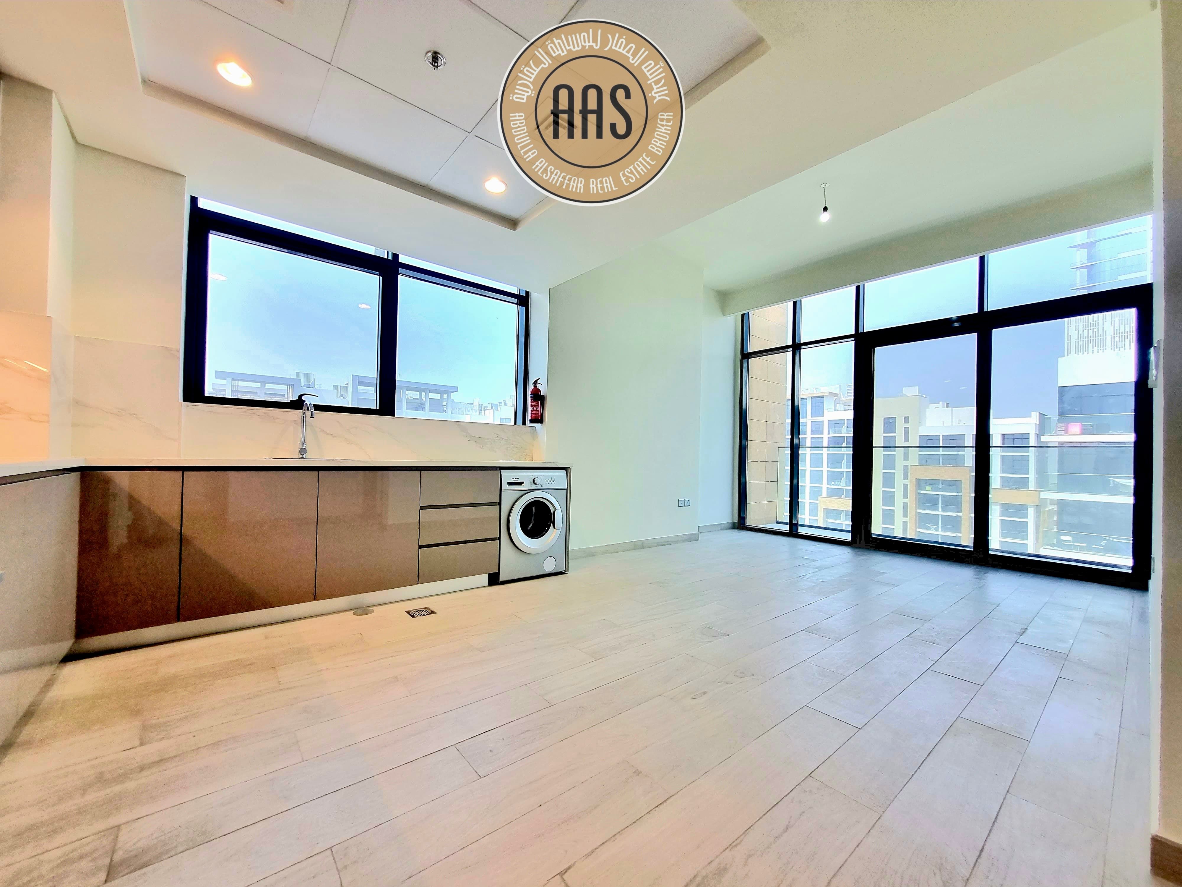 Corner Unit | Pool View | Spacious and Unique layout |