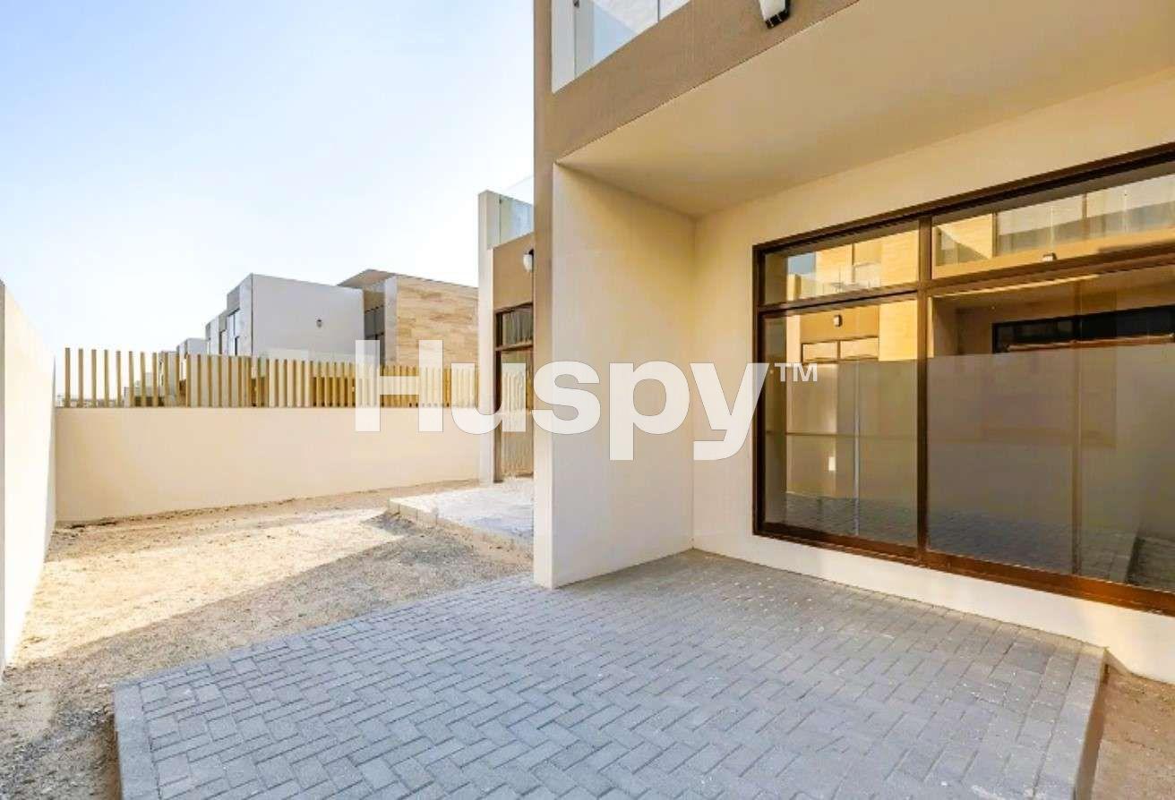 Brand New | Vacant | Close to Amenities