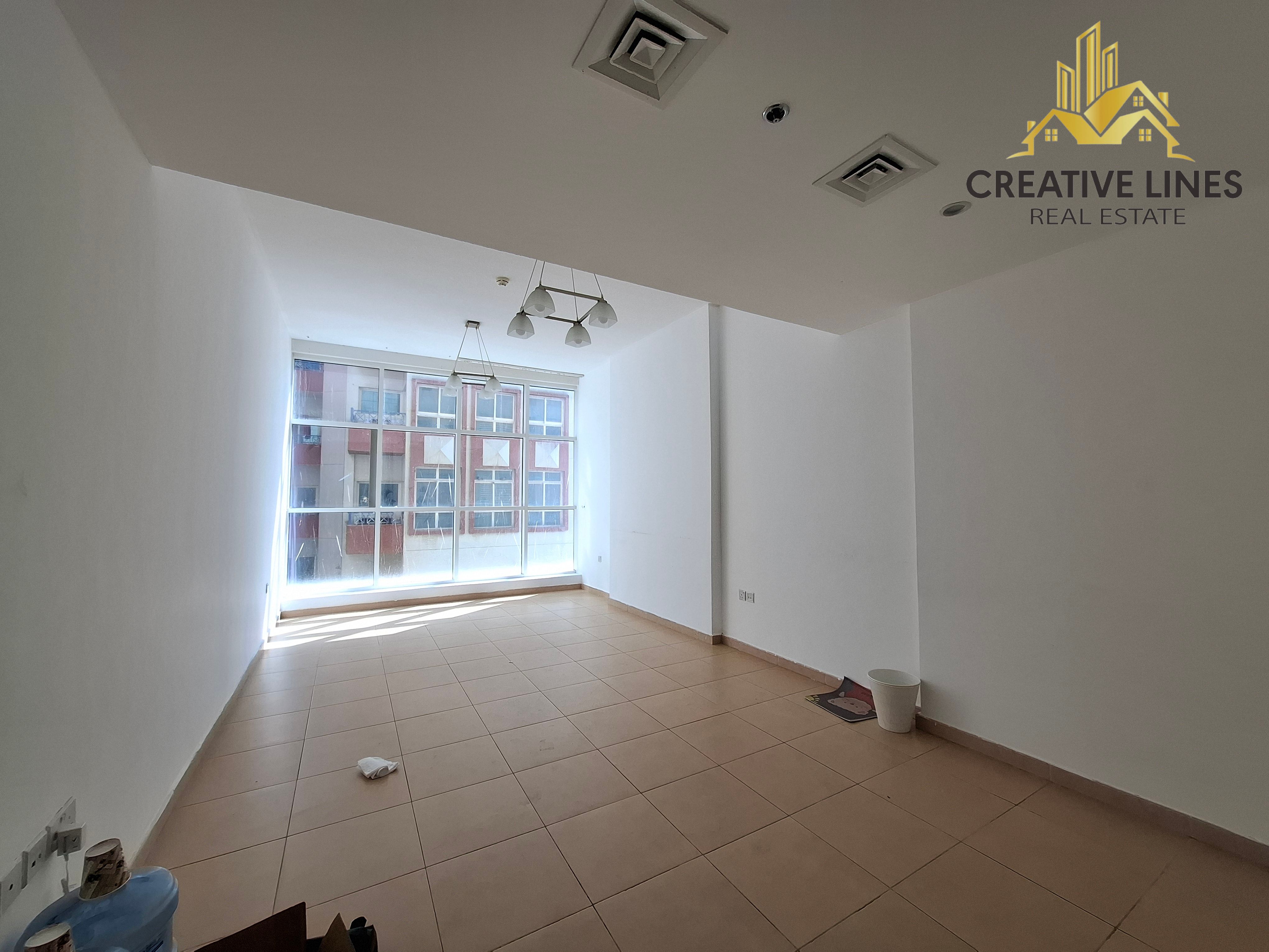 Luxurious 2bhk with 3 Washrooms available for family Rent 72k