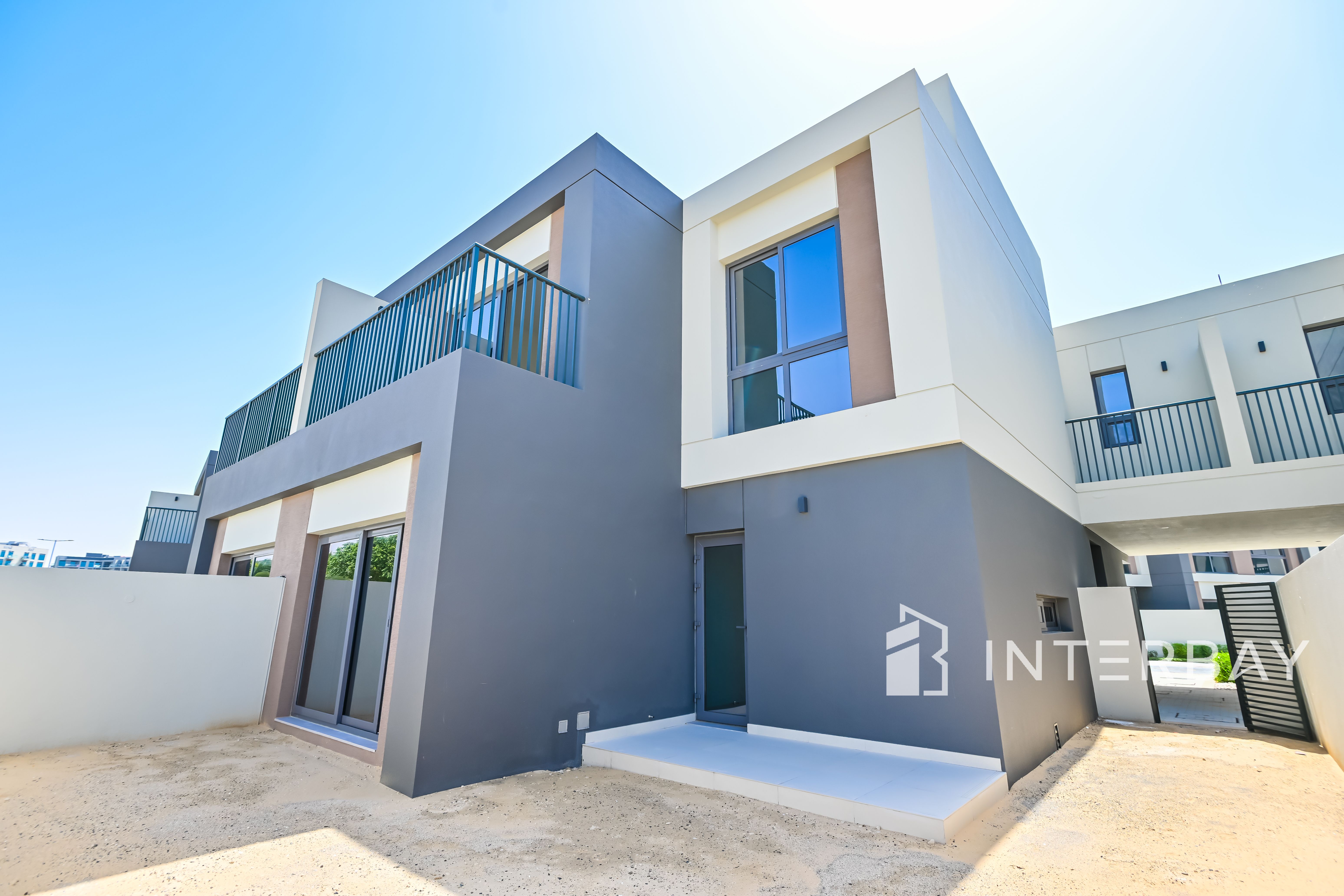 Single Row | 4 Ensuite Bedrooms | Spacious