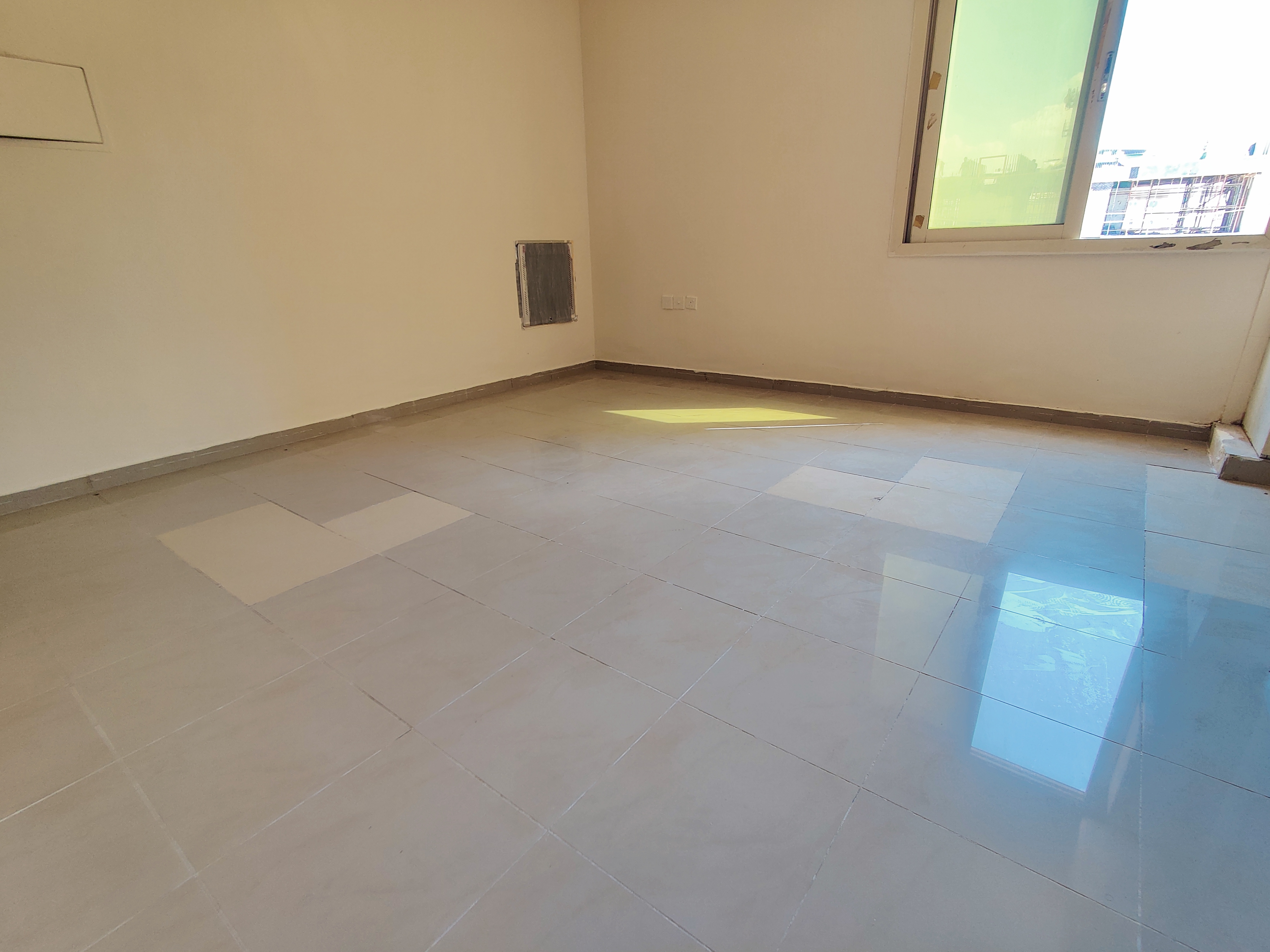 BIG SIZE STUDIO NEAR SCHOOL ARAE READY TO MOVE FOR FAMILIES